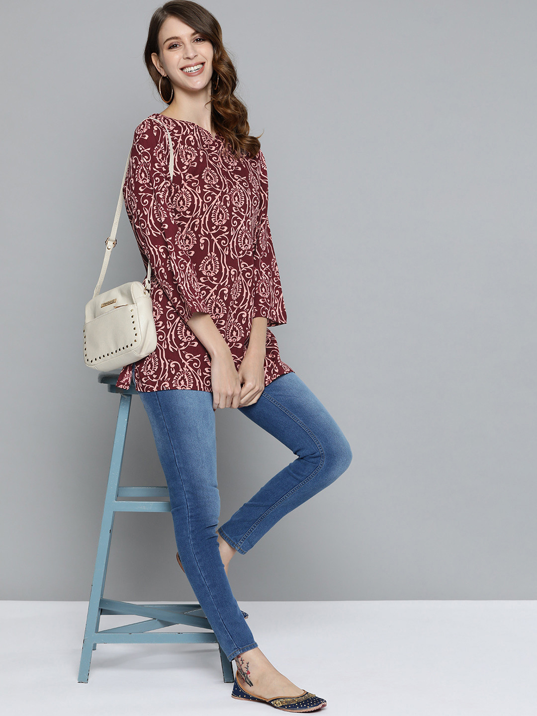 HERE&NOW Burgundy & Pink Ethnic Motifs Printed Sweetheart Neck Short Kurti