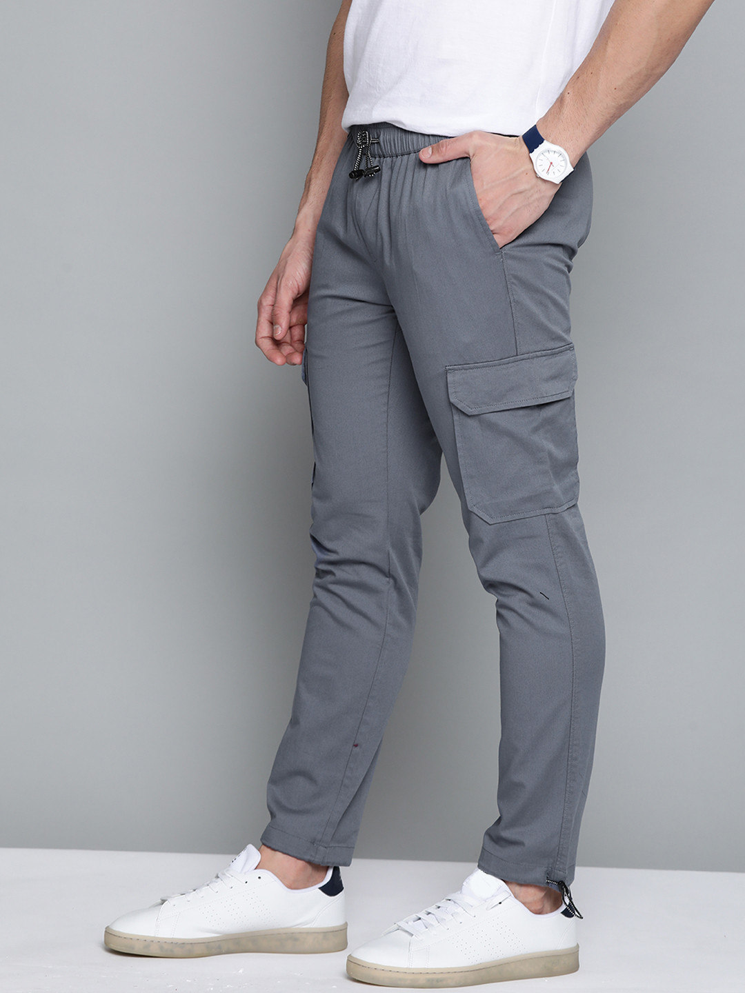 Mast & Harbour Men Grey Cotton Cargos Trousers