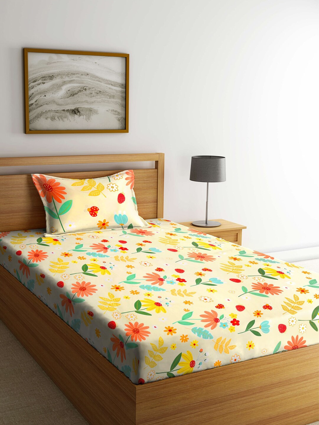 KLOTTHE Cream Floral Polycotton 210 TC Single Fine Bedsheet with a Pillow Cover-87 x 59 inches