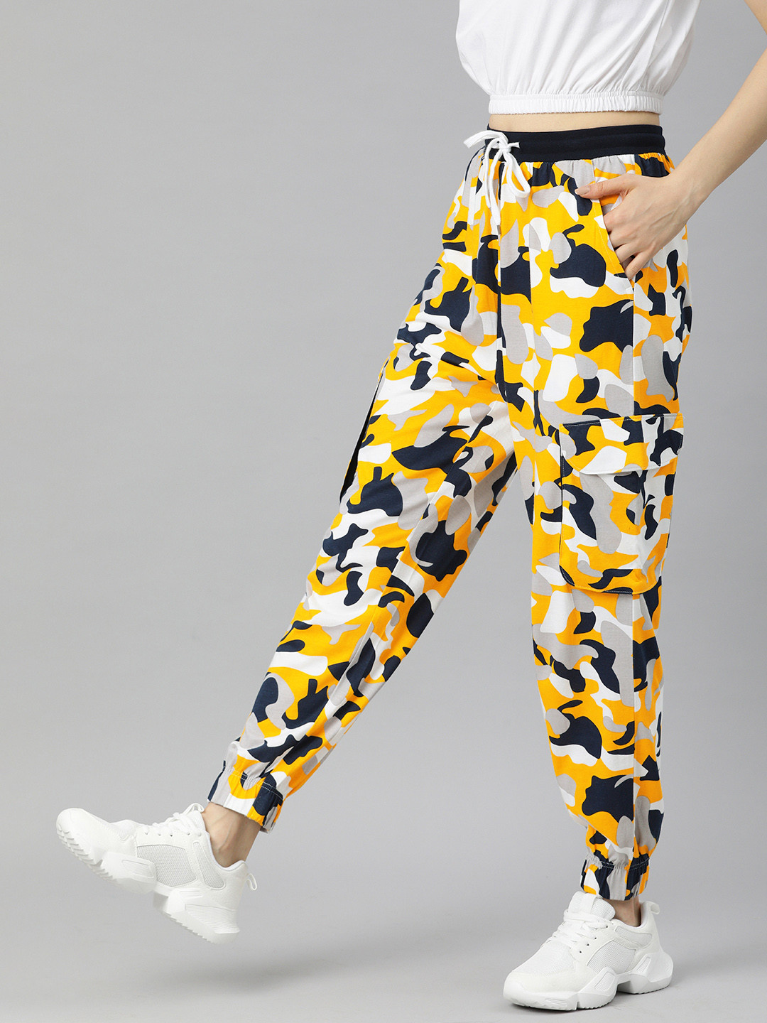 JUNEBERRY Women Yellow & Navy Blue Camouflage Print High Rise BaggyFit Pure Cotton Joggers
