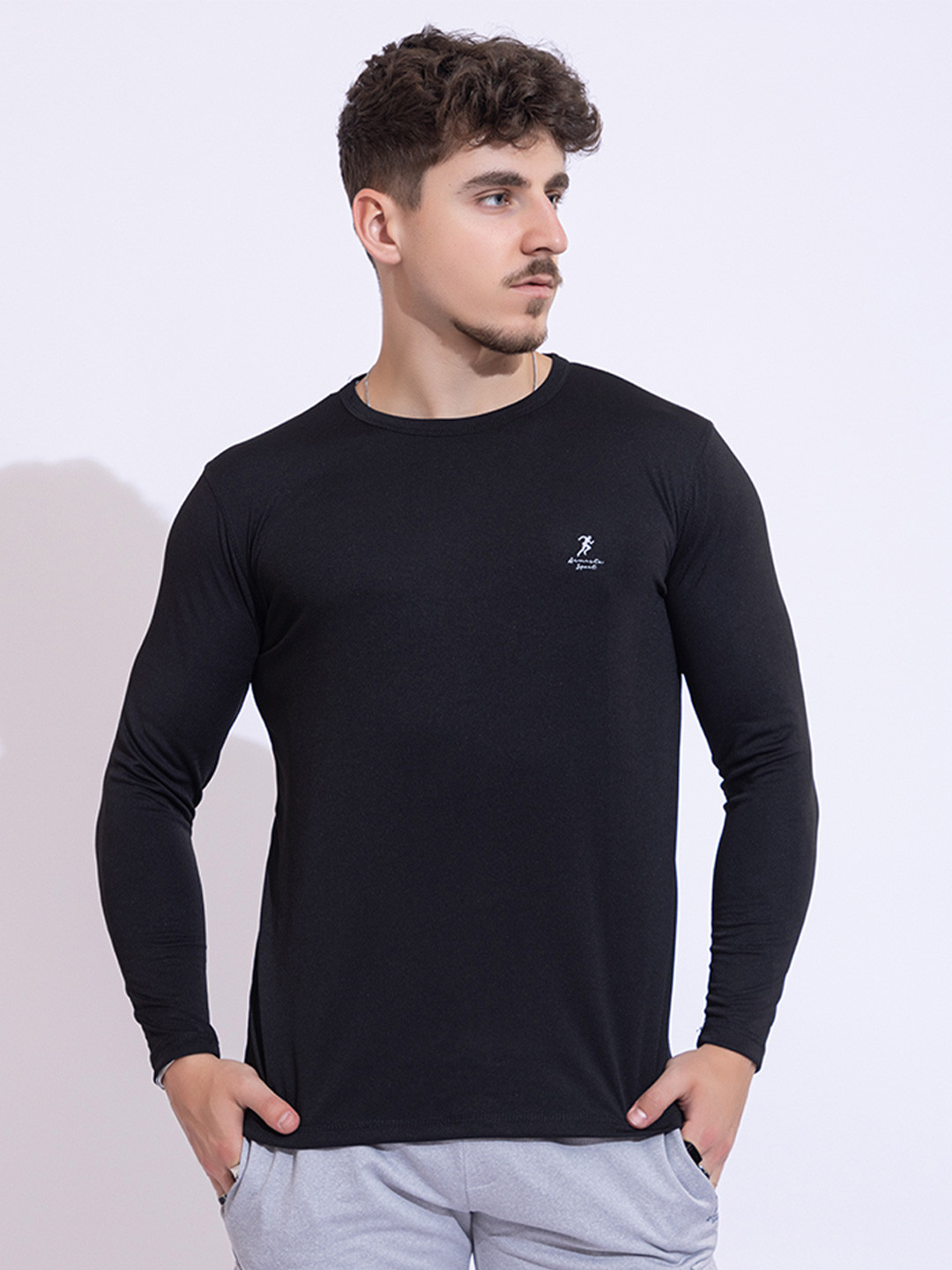 ARMISTO Men Black Dri-FIT Slim Fit T-shirt