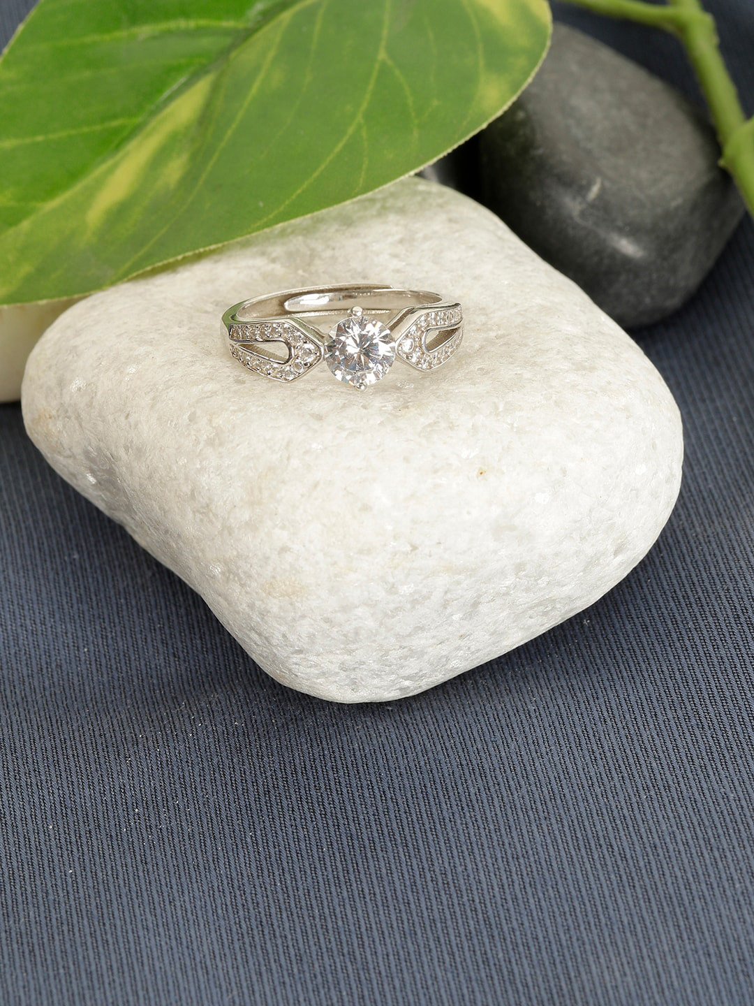 GIVA 925 Sterling Silver Rhodium Plated Zircon Elegant Loop Ring, Adjustable