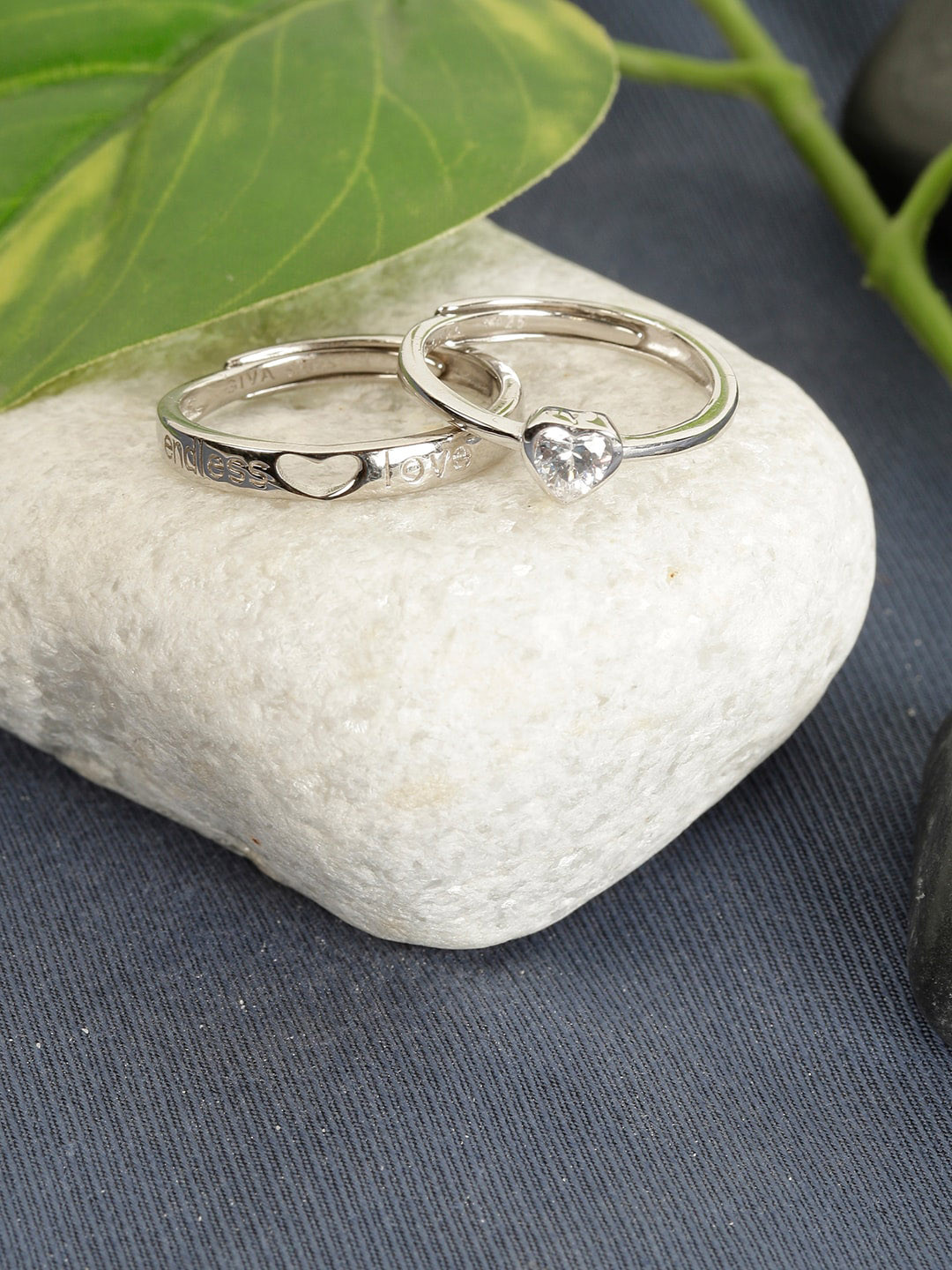 GIVA 925 Sterling Silver Rhodium Plated Adjustable Endless Love Couple Band Rings