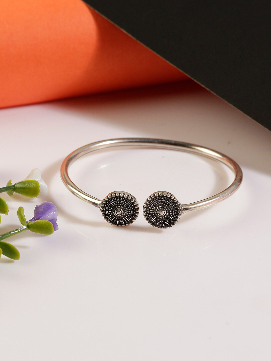 GIVA 925 Sterling Silver Oxidised Minimal Bangle Bracelet