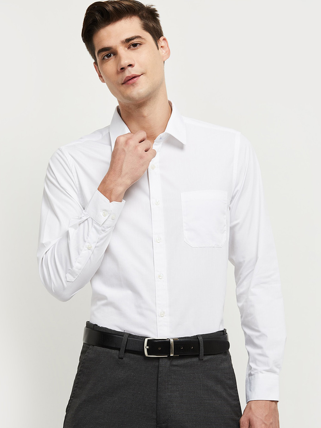 max Men White Solid Casual Shirt