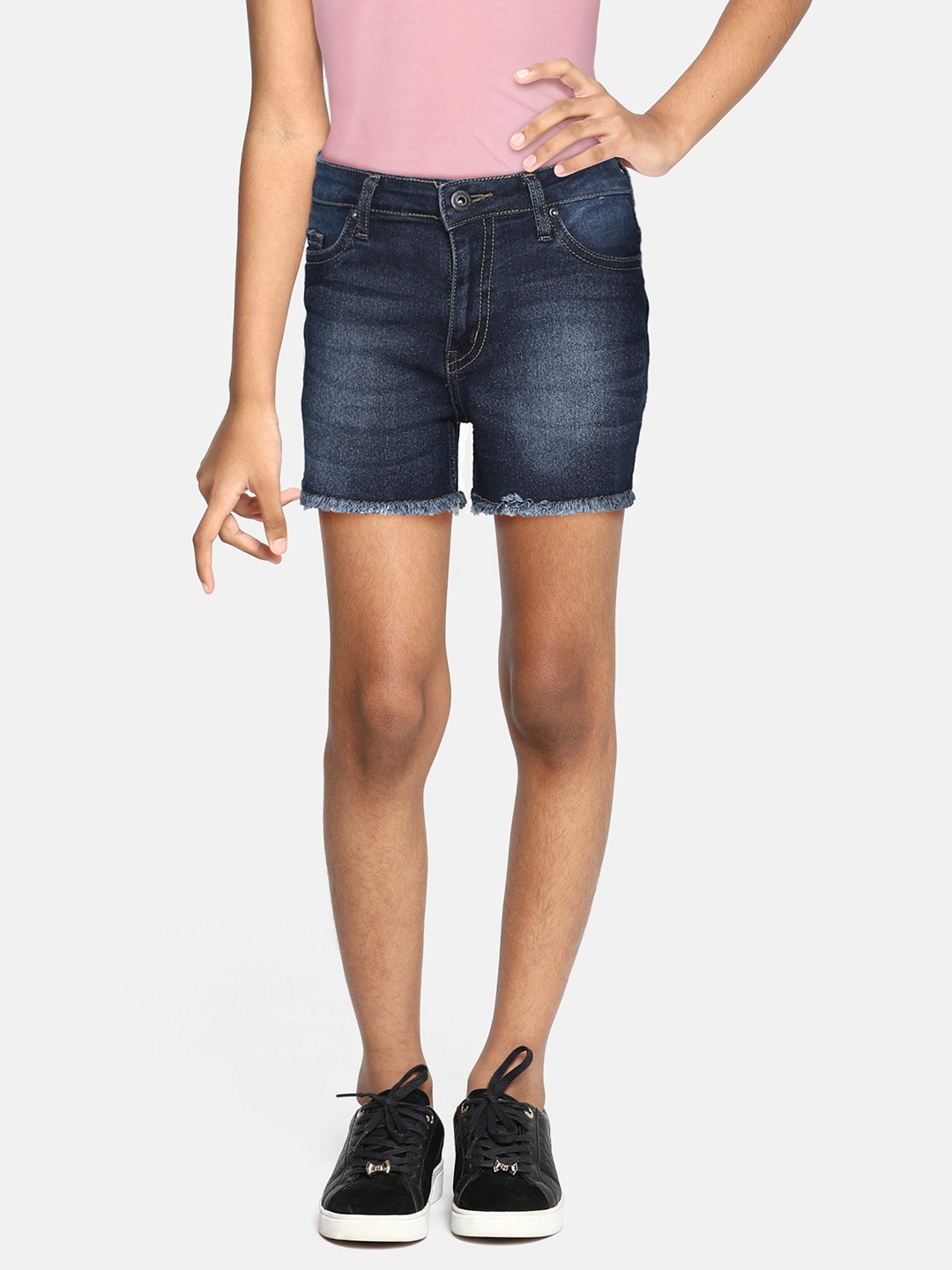 UTH by Roadster Girls Navy Blue Solid Regular Fit Mid-Rise Denim Shorts