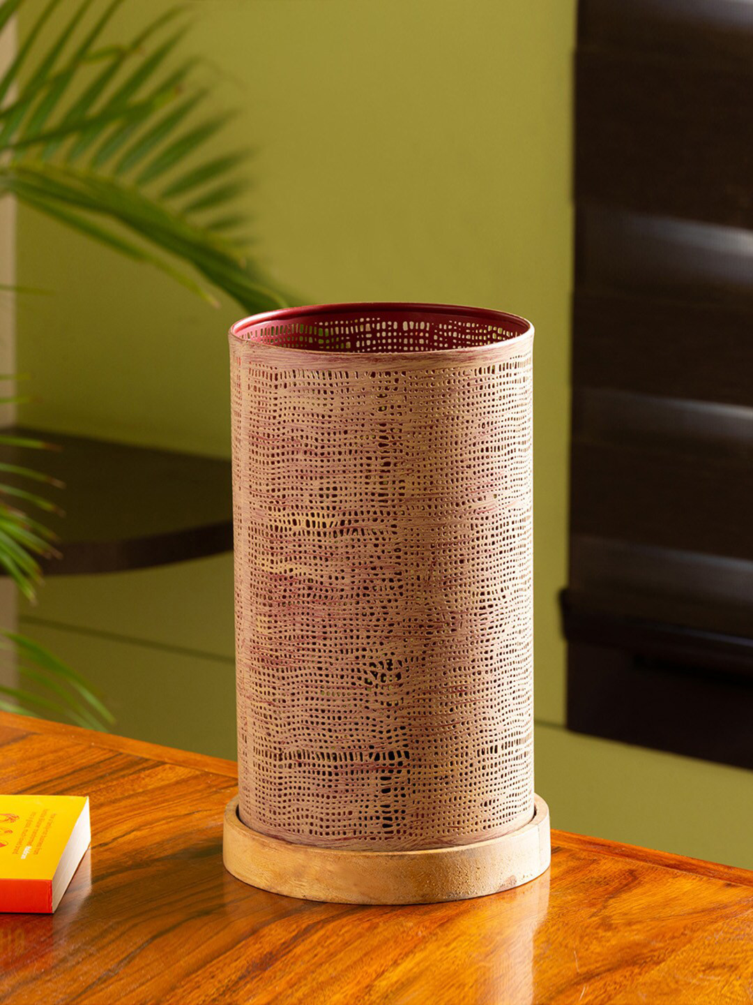 ExclusiveLane Beige & Maroon Contemporary Handcrafted Column Table Lamp with Shade