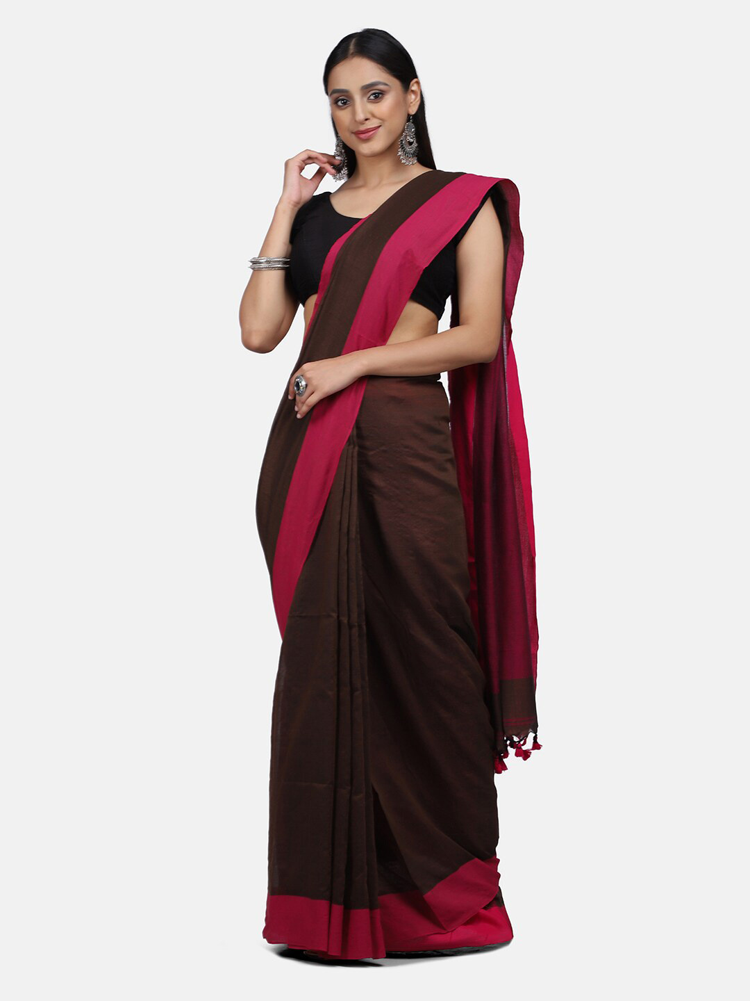 Mirraw Brown & Fuchsia Handloom Saree
