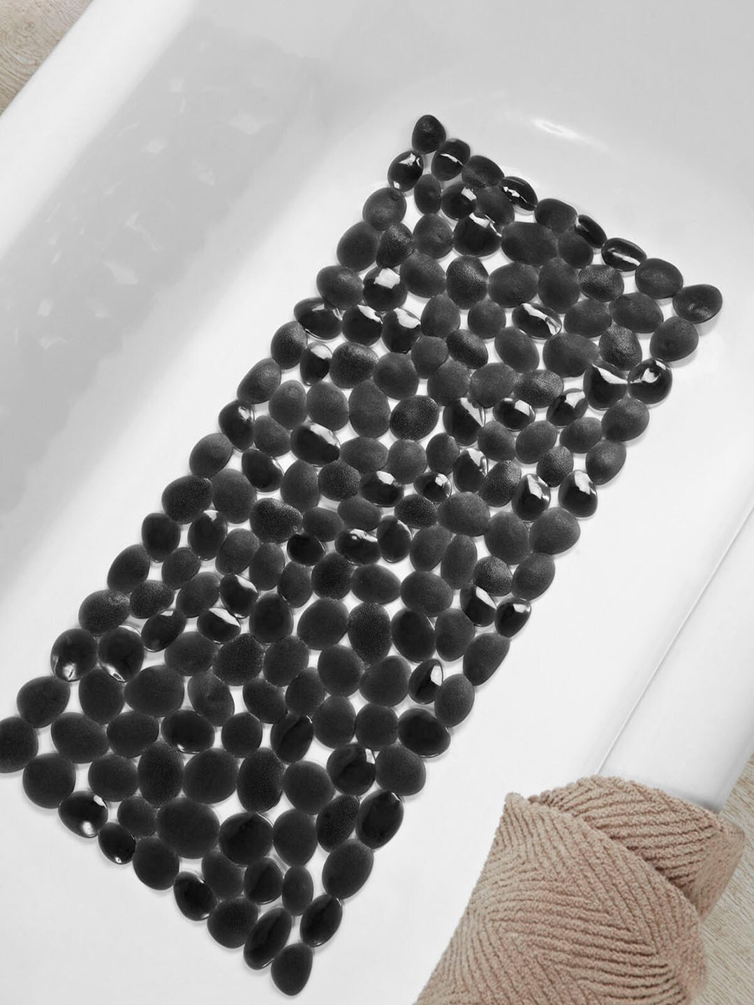 OBSESSIONS Black Cobble Shower Mat