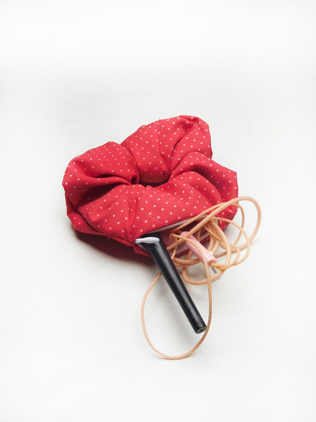 Soho Boho Studio Women Red & White zipper scrunchie