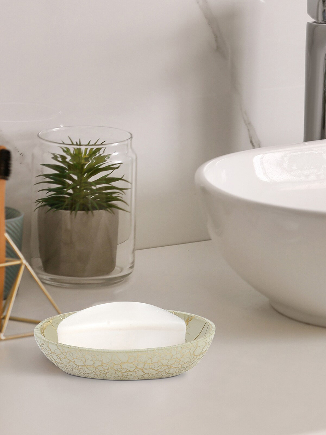 OBSESSIONS Beige & Gold-Toned Textured Polyresin Alvina Soap Dish With Hole