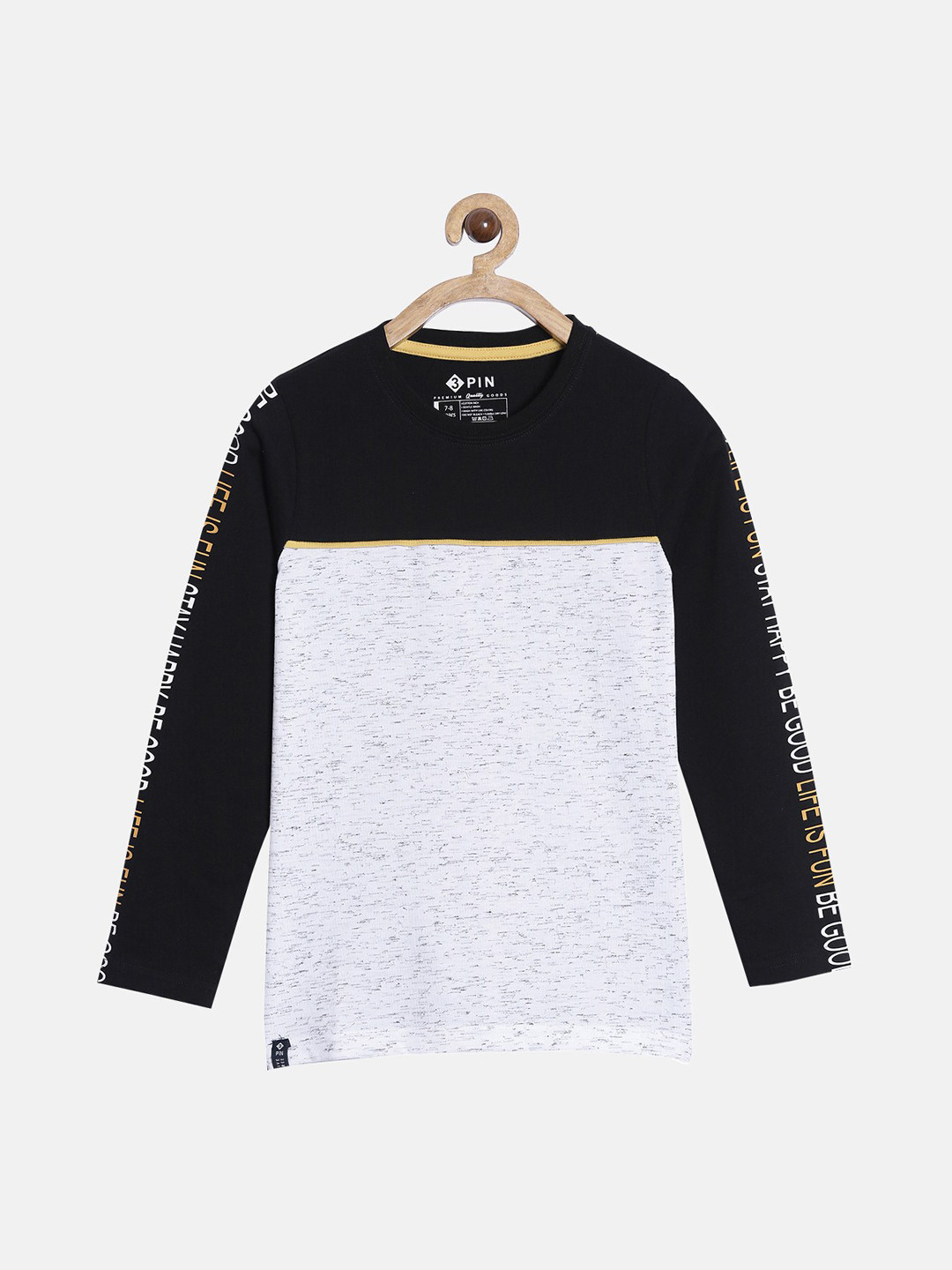 3PIN Kids-Boys Black & White Typography Colourblocked T-shirt