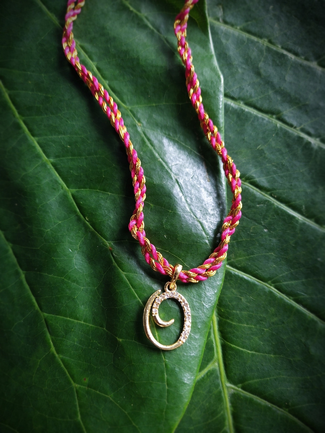 Digital Dress Room Men Gold-Plated & Pink AD-Studded Alphabet O Rakhi