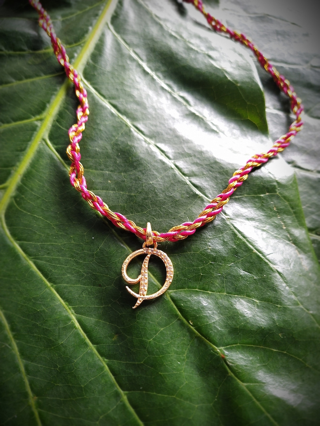 Digital Dress Room Red & Gold-Toned Gold Plated Letter D Rakhi