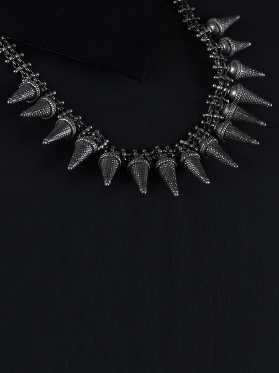 SANGEETA BOOCHRA Women Silver Handcrafted Antique Necklace