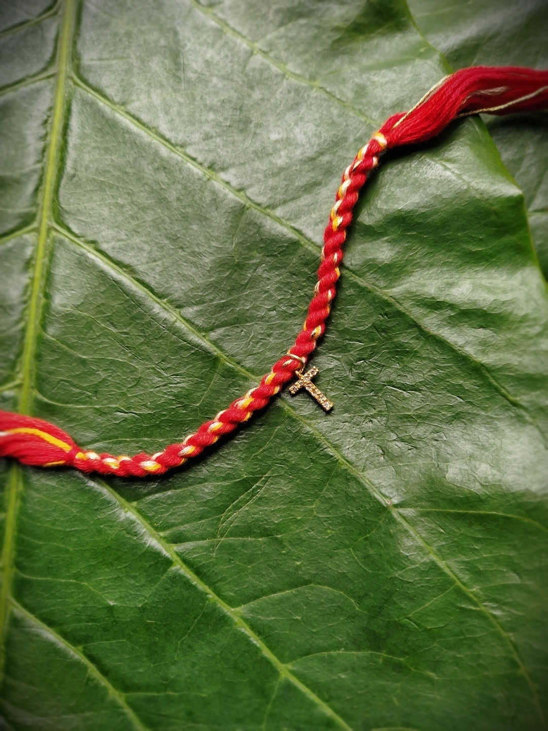 Digital Dress Room Red & Yellow Gold-Plated AD-Studded Letter T Customized Thread Rakhi