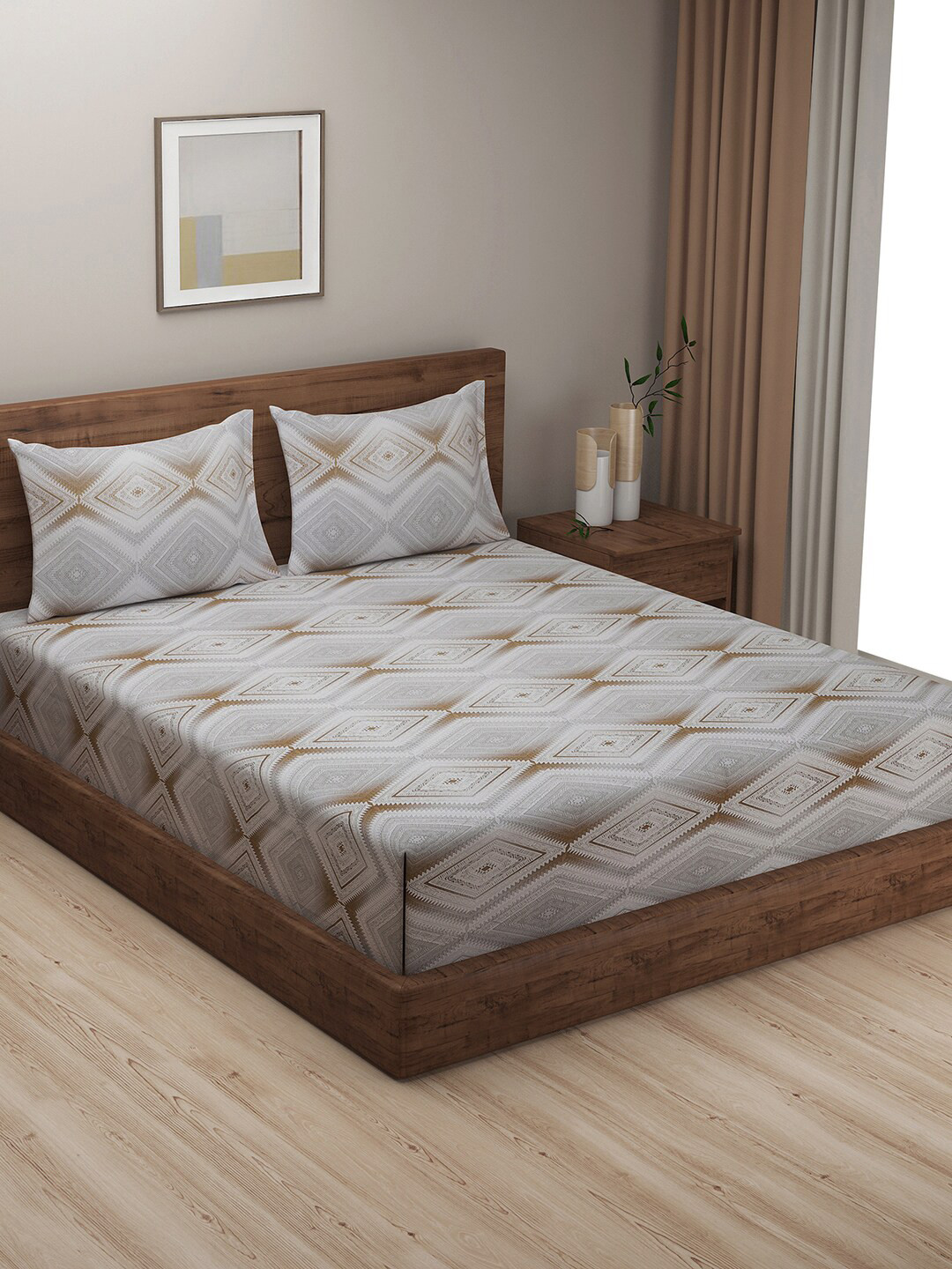 SWAYAM Ananda White Geometric Cotton 200 TC Fitted King Fine Bedsheet with 2 Pillow Covers-75 x 71 inches