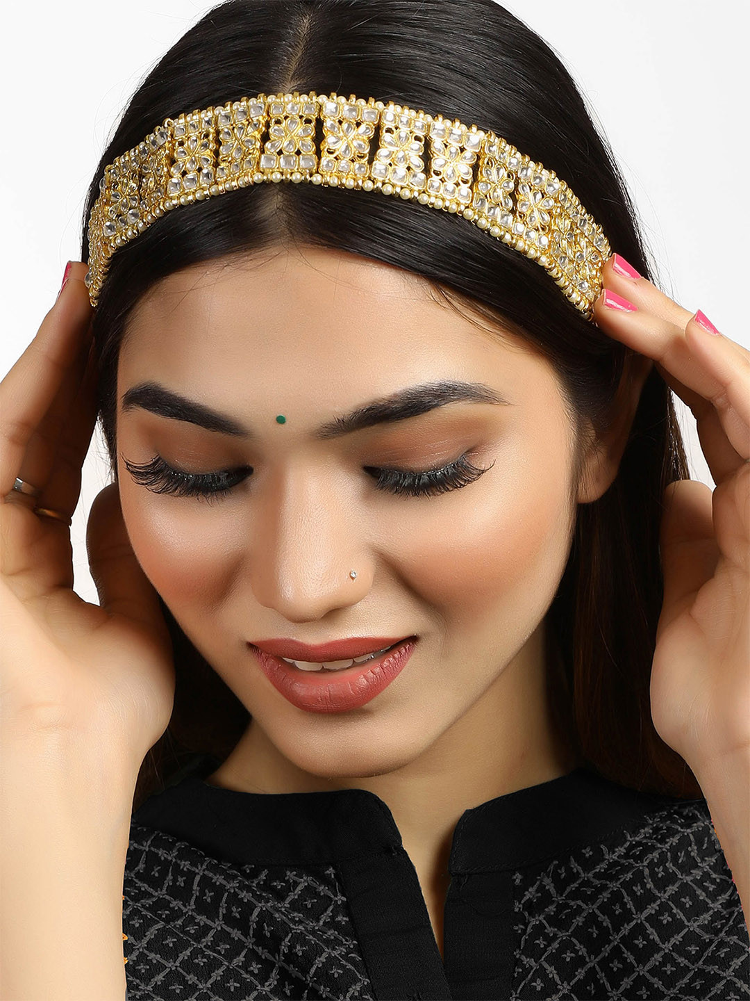 KARATCART Women Gold-Plated Kundan and Pearl Studded Head Chain