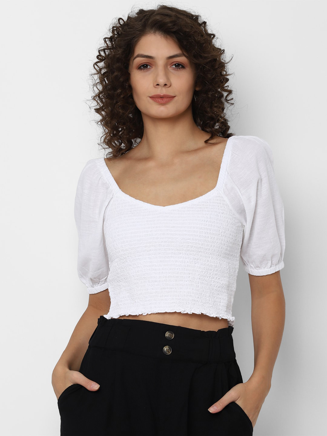 AMERICAN EAGLE OUTFITTERS White Smocked Fitted Crop Top