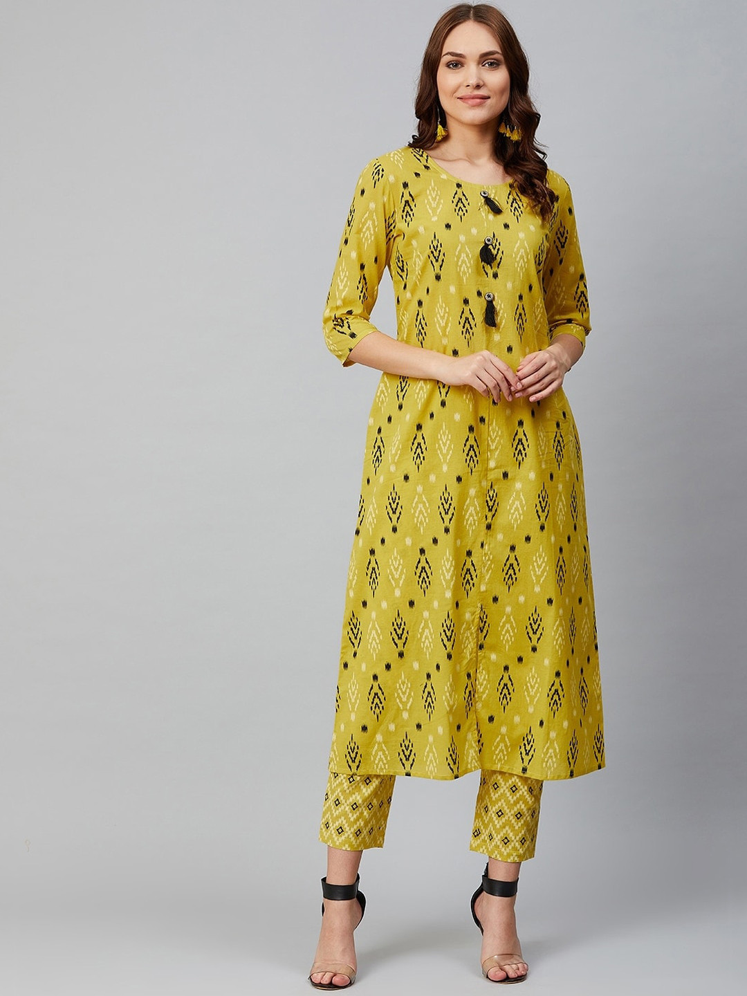 Sringam Women Lime Green & Black Geometric Printed A-Line Pure Cotton Kurta with Trousers