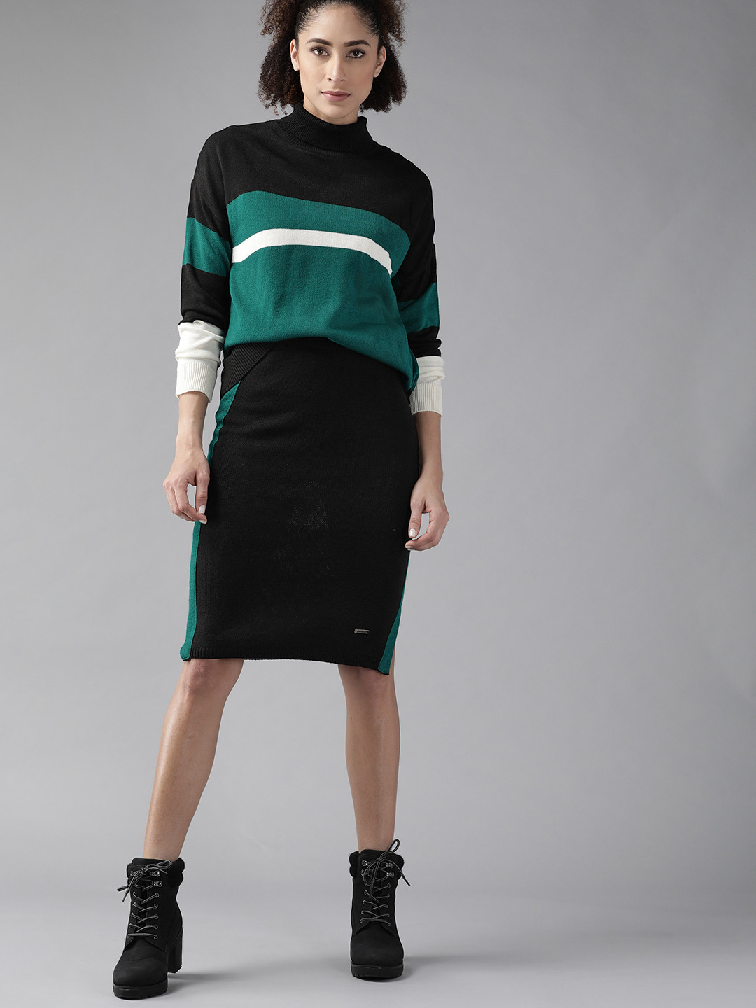 Roadster Women Black & Green Colourblocked Sweater with Skirt