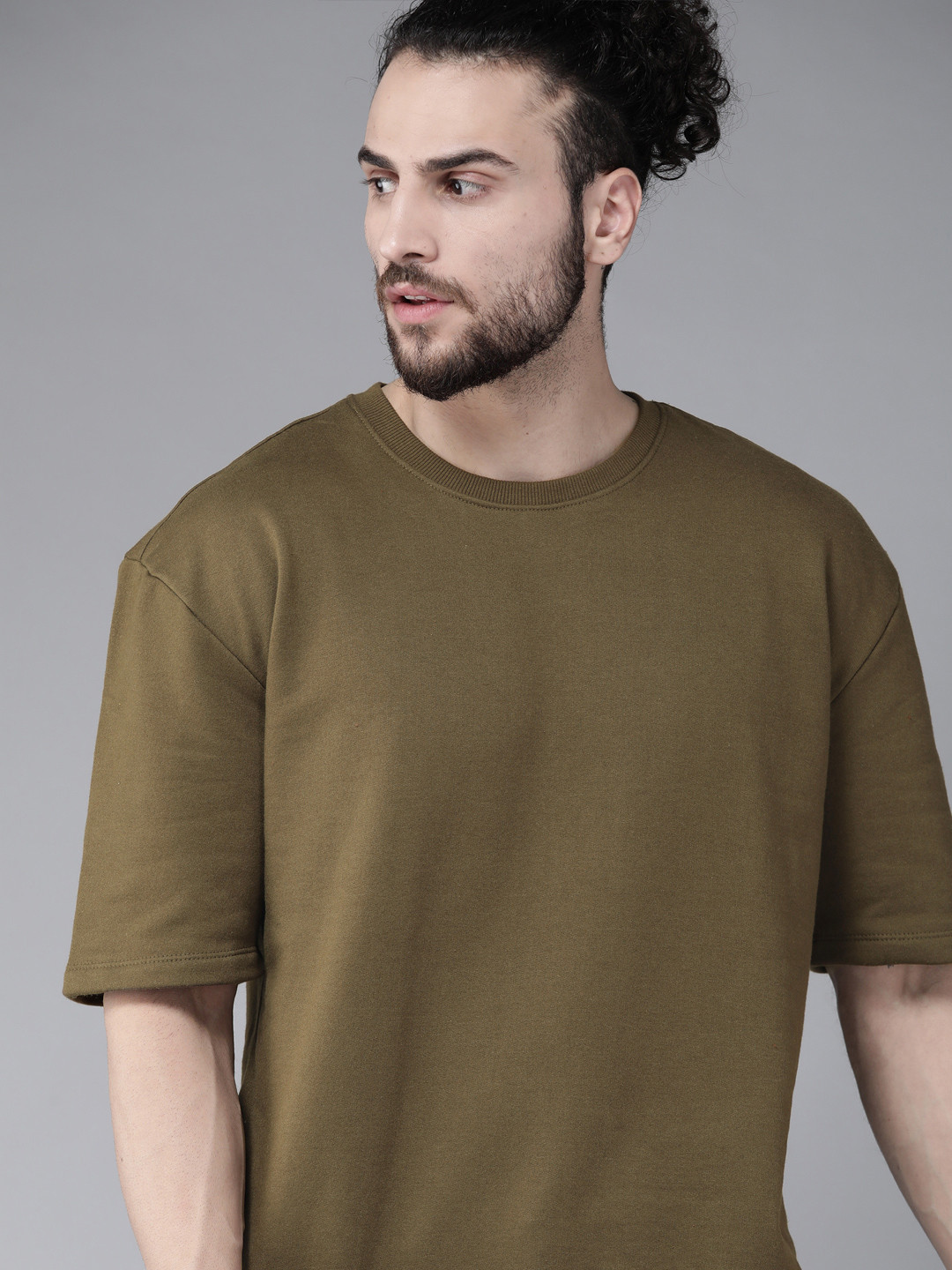 Roadster Men Olive Green Solid Short Sleeves Sweatshirt