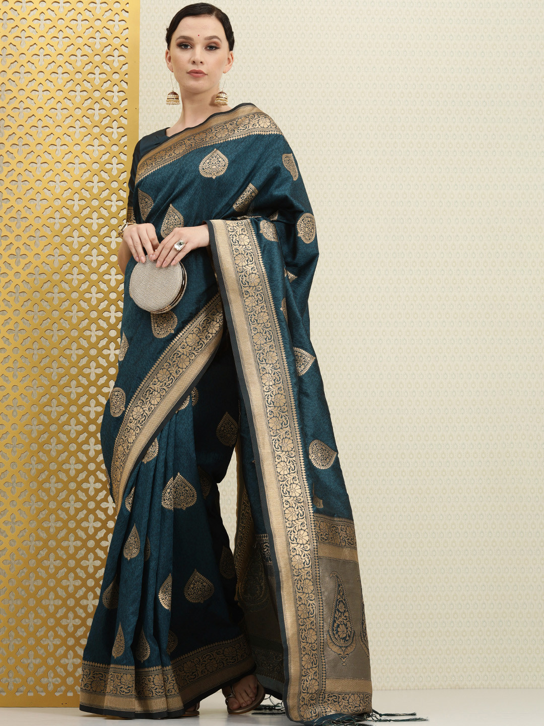 House of Pataudi Teal & Gold-Toned Ethnic Motifs Zari Silk Blend Banarasi Saree