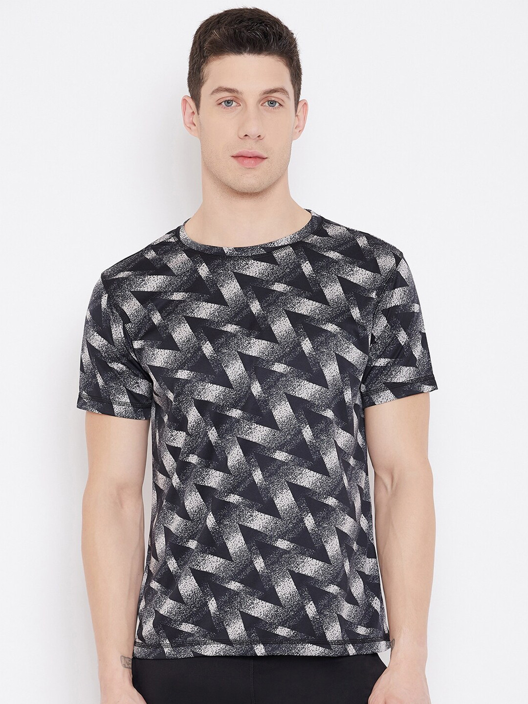 JUMP USA Men Navy Blue Geometric Printed Sports T-shirt