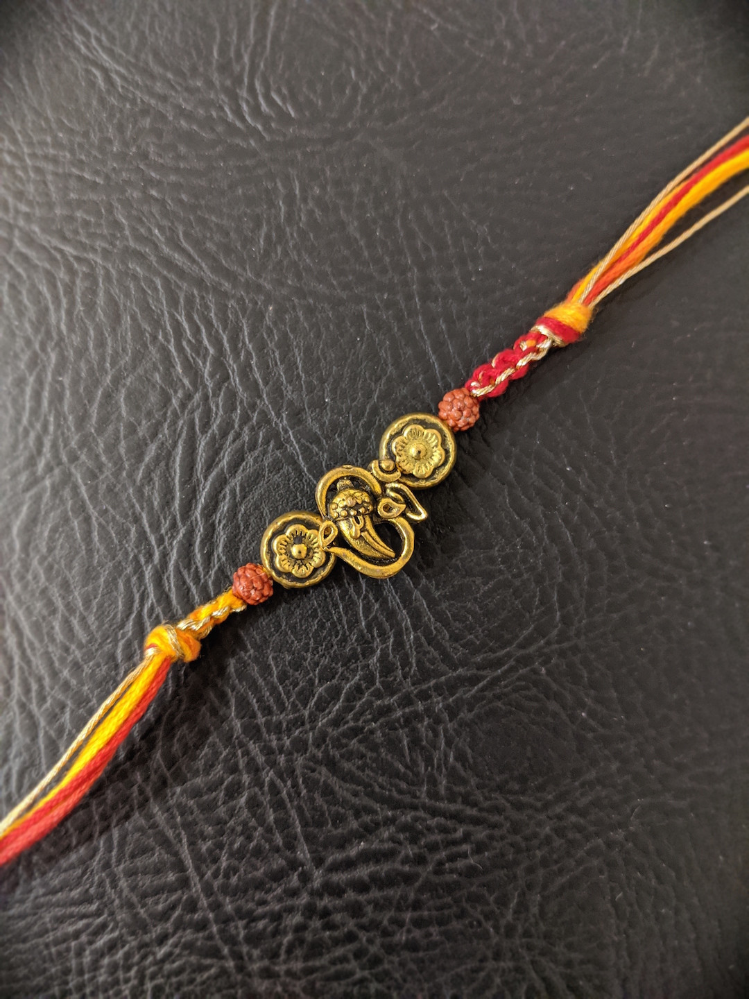 Digital Dress Room Red & Gold Ganesh Ji Pendant Thread Rakhi