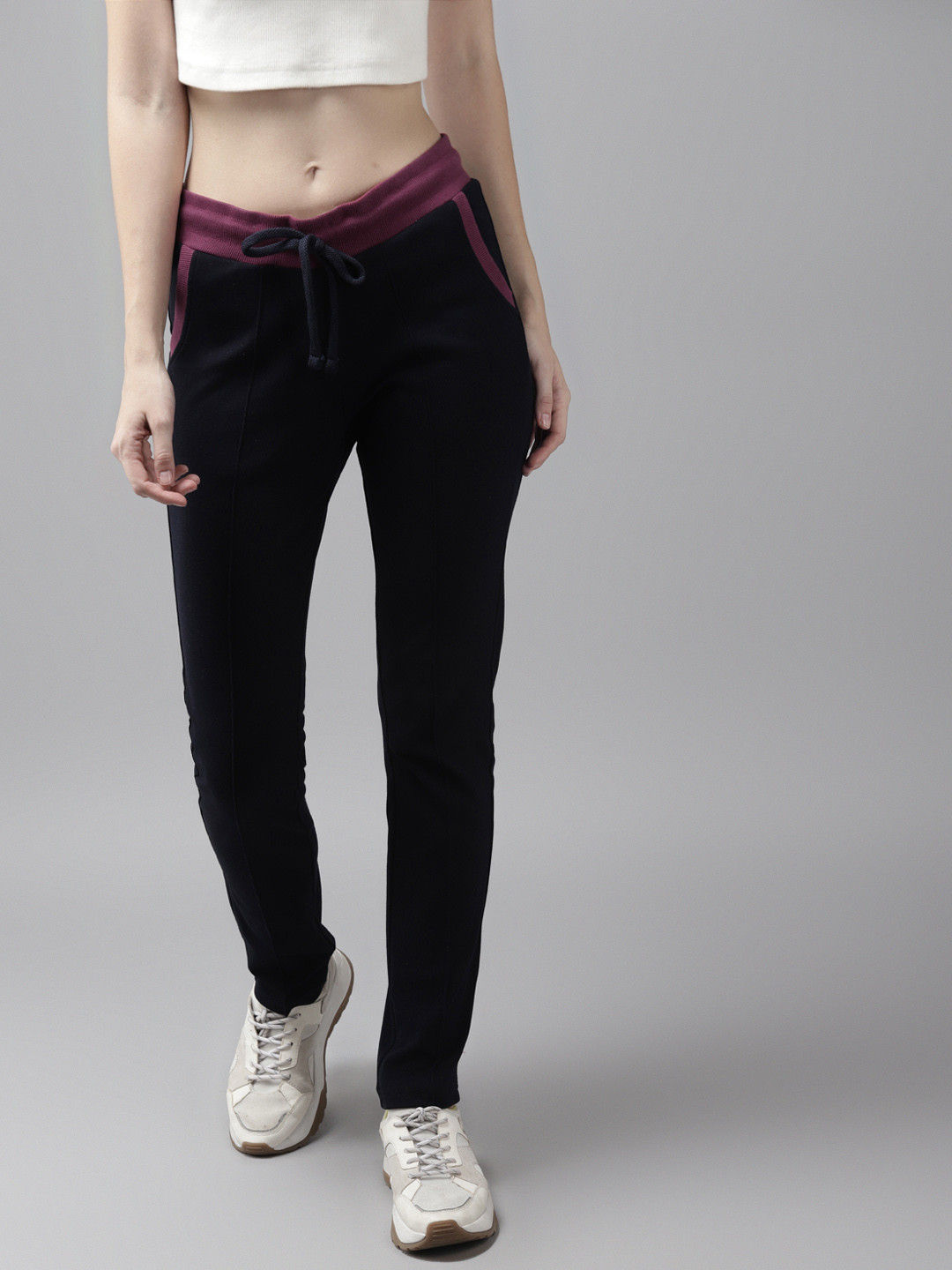 Cayman Women Navy Blue Solid Cotton Cropped Track Pants