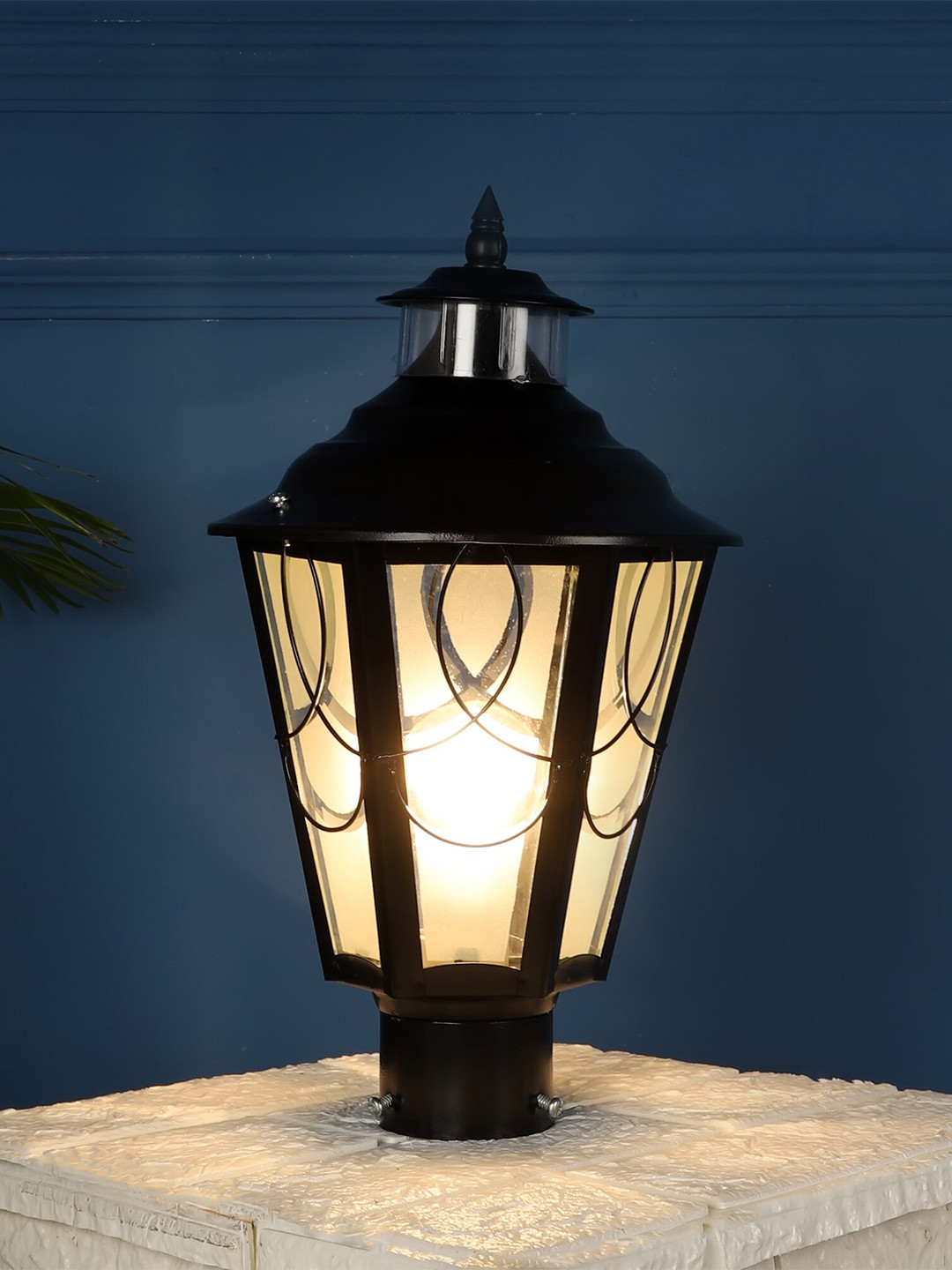 MFD HOME FURNISHING Black & White Iron Contemporary Outdoor Lamp