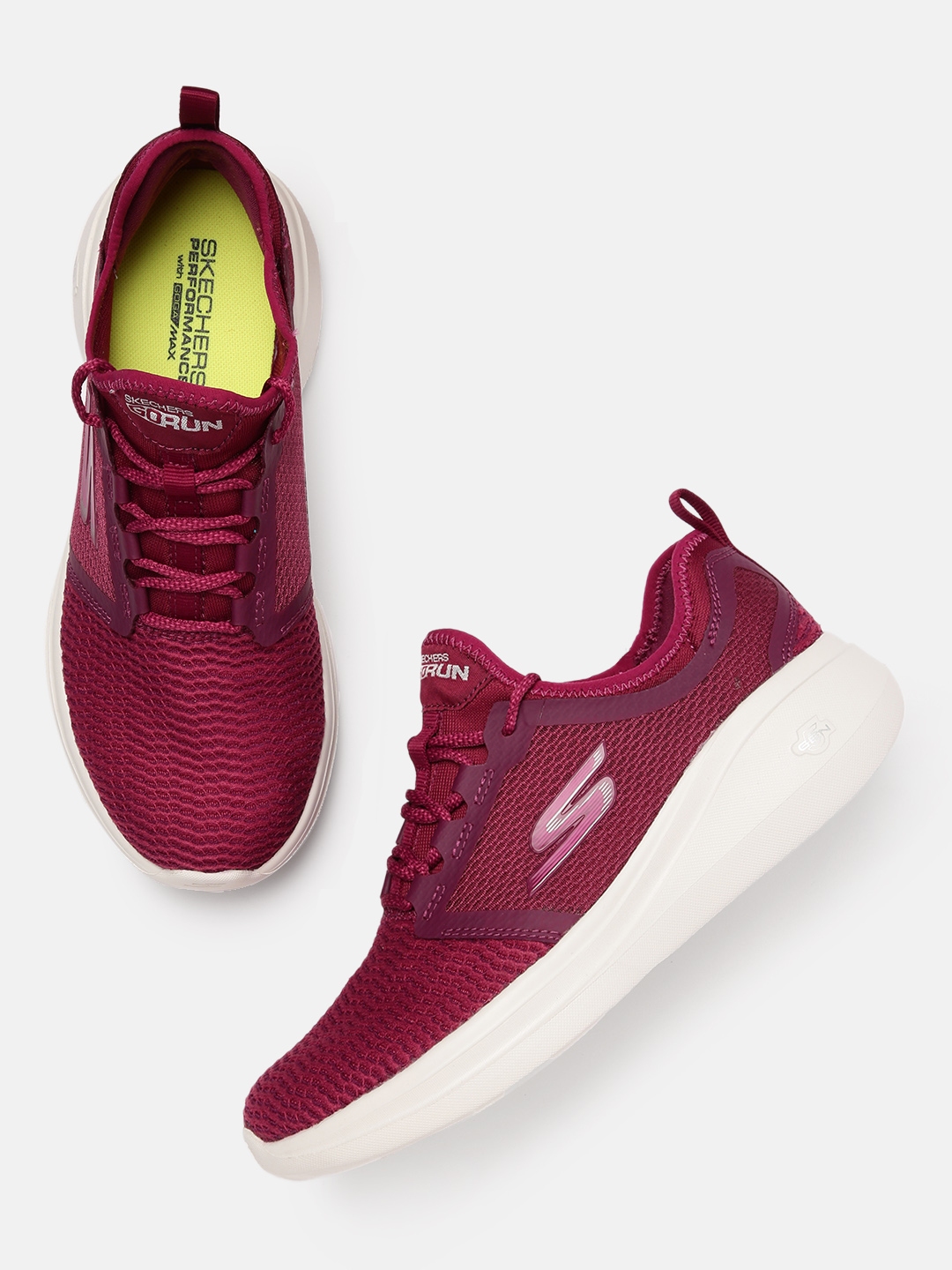 Buy Skechers Women Pink GO RUN FAST Goga Max Running Shoes Sports Shoes for Women 15023314 Myntra