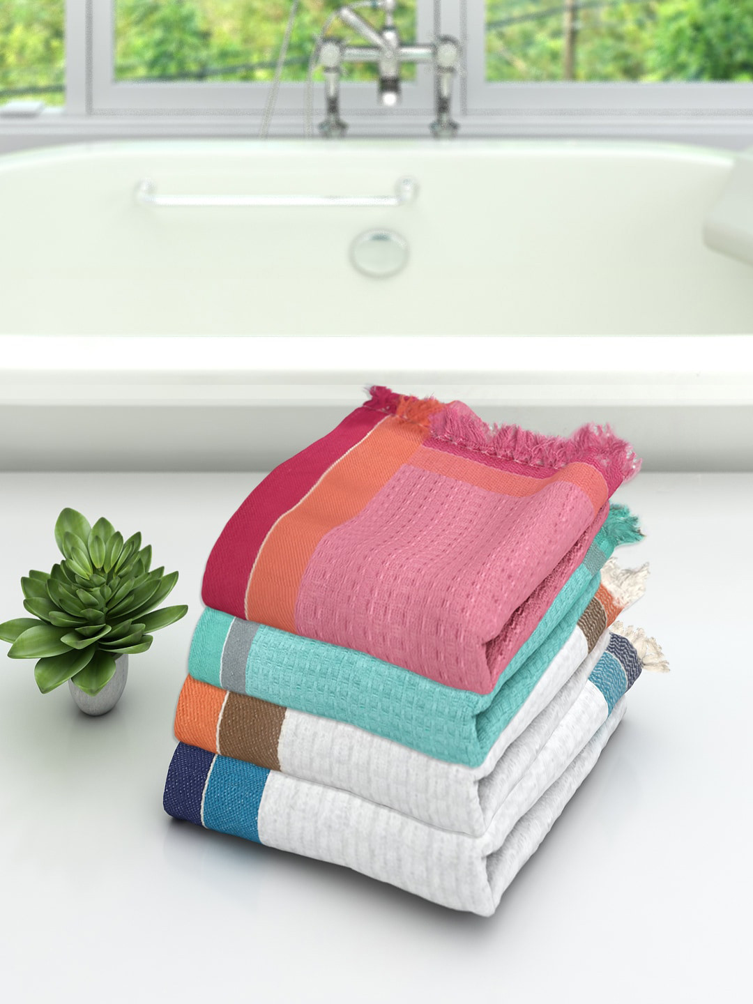 Athom Trendz Set Of 4 Woven-Design Pure Cotton 210 GSM Lightweight Bath Towels
