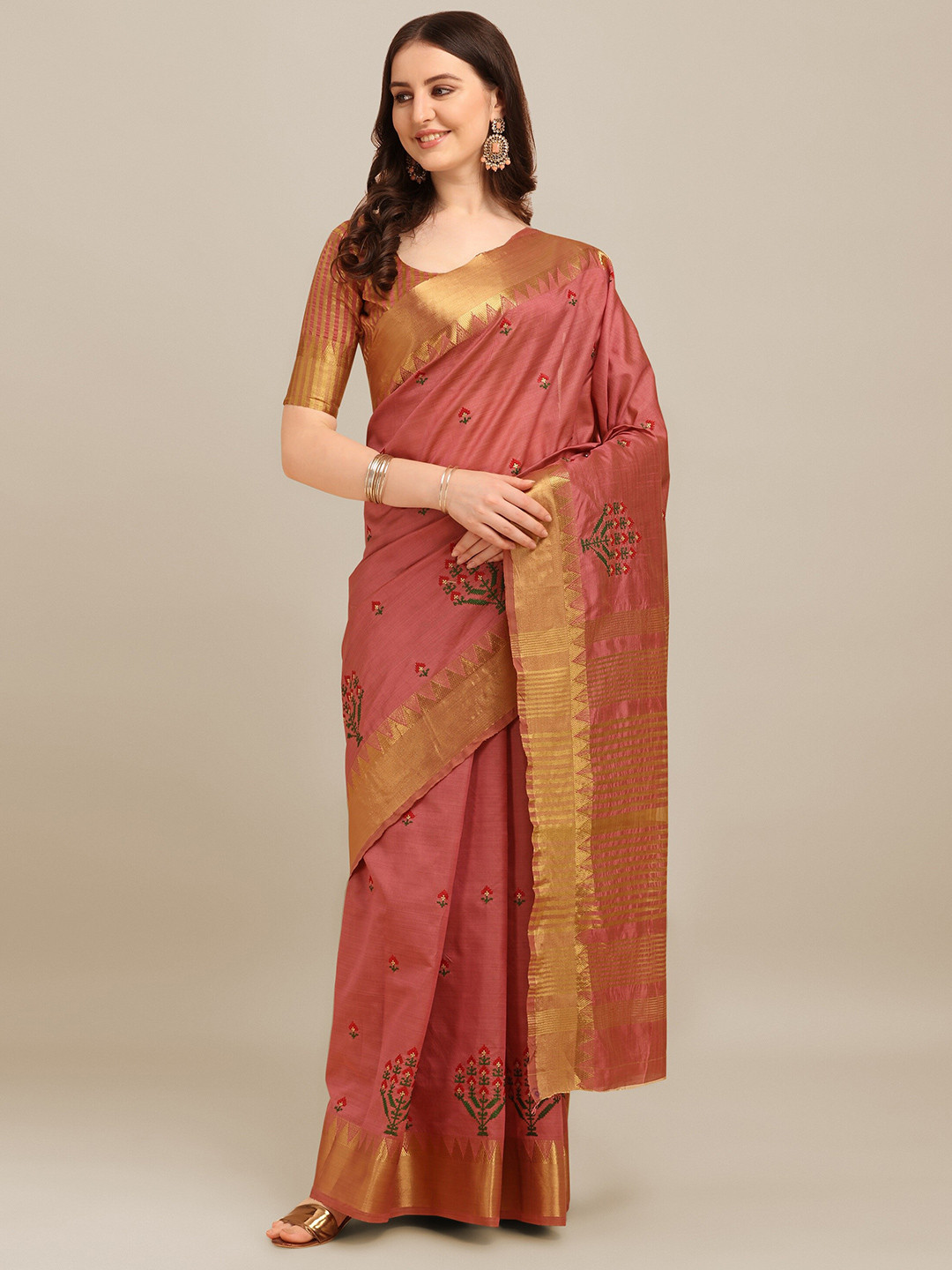 RAJGRANTH Pink & Gold-Toned Floral Embroidered Designer Saree