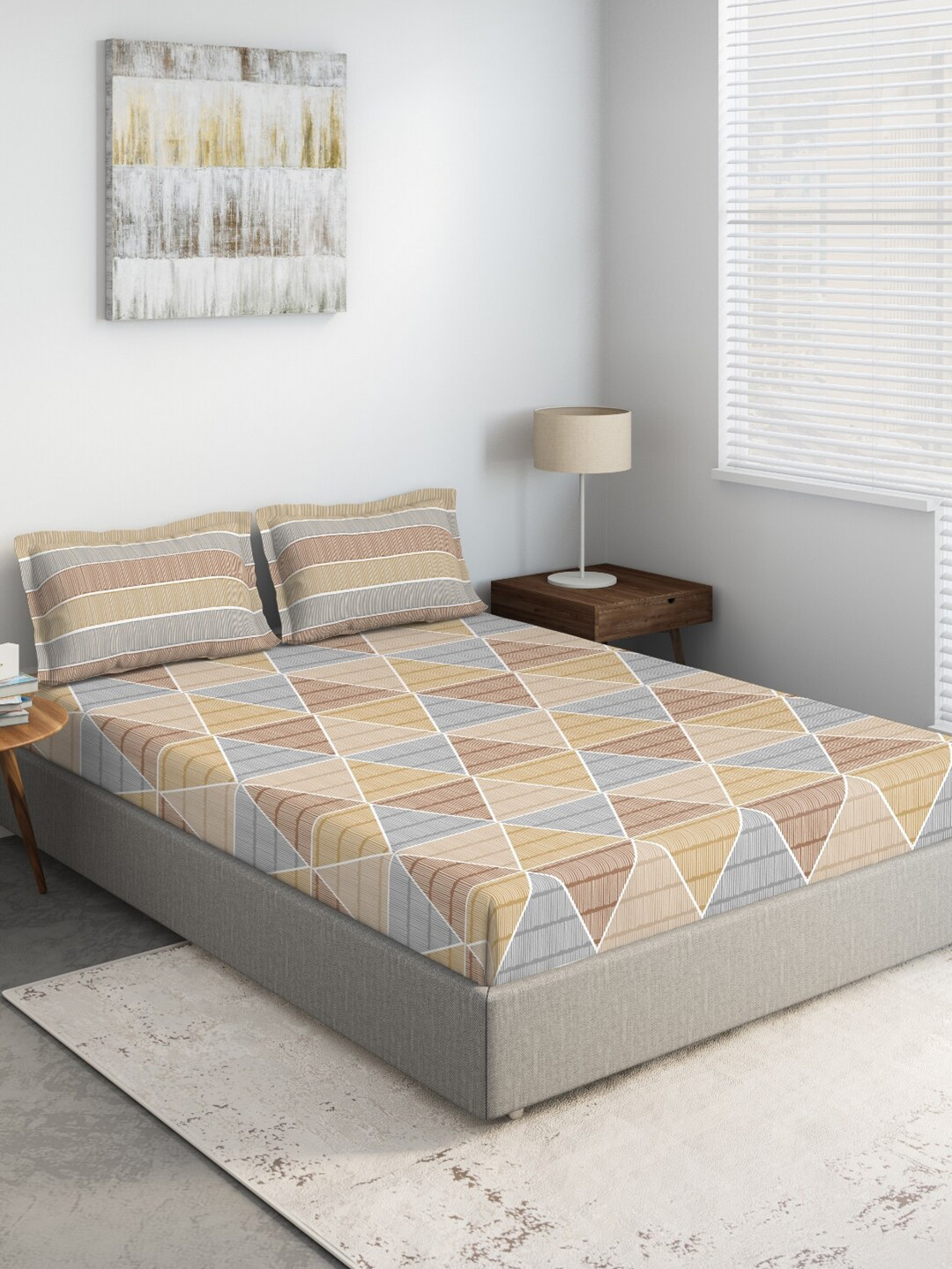 DDecor Brown & Grey Geometric Print 144 TC Cotton Fitted King  Bedsheet & 2 Pillow Covers