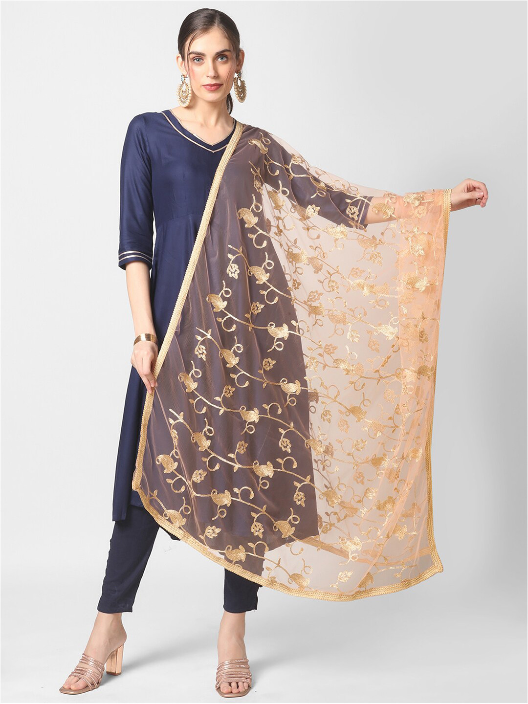 Dupatta Bazaar Peach-Coloured Paisley Embroidered Dupatta