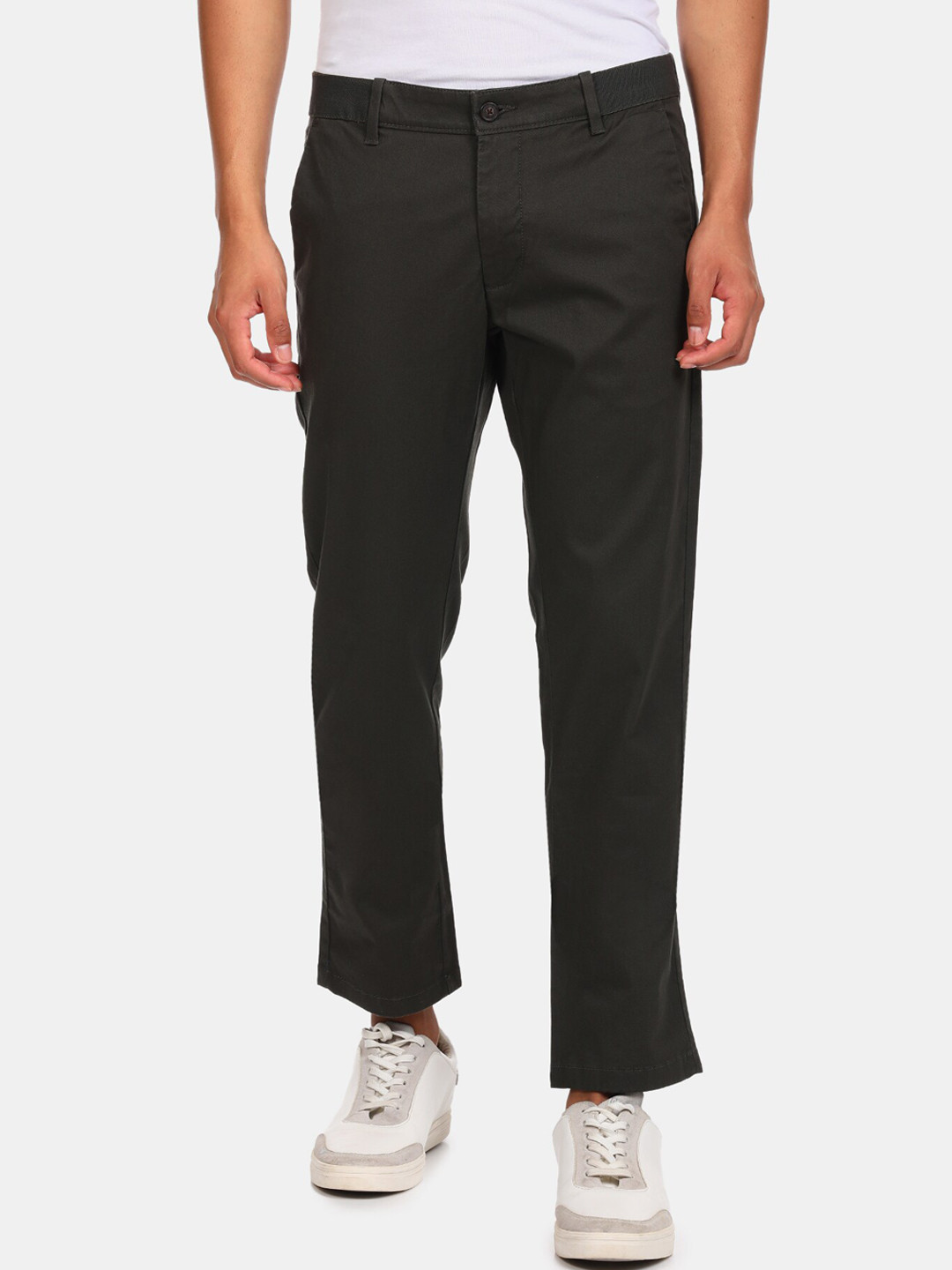 Arrow Sport Men Black Smart Wrinkle Free Trousers