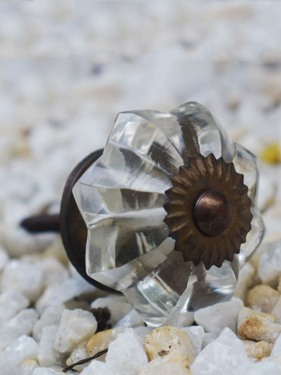 The Decor Mart Set Of 6 Beige Distress Metal Decorative Knobs