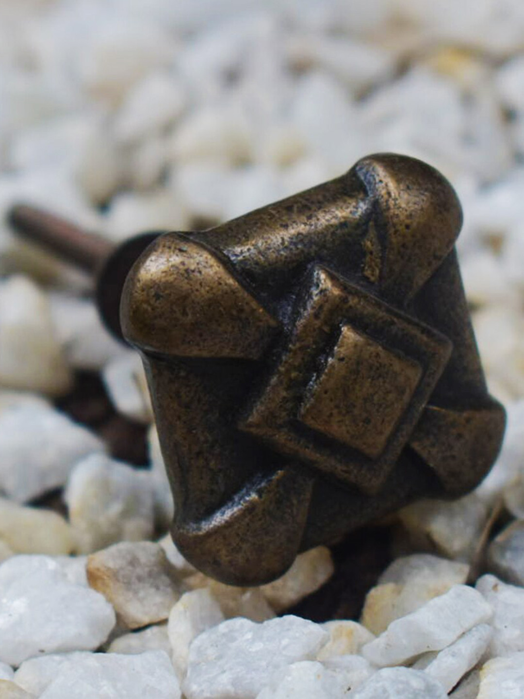 The Decor Mart White & Blue Set of 6 Distress Metal Decorative Knobs