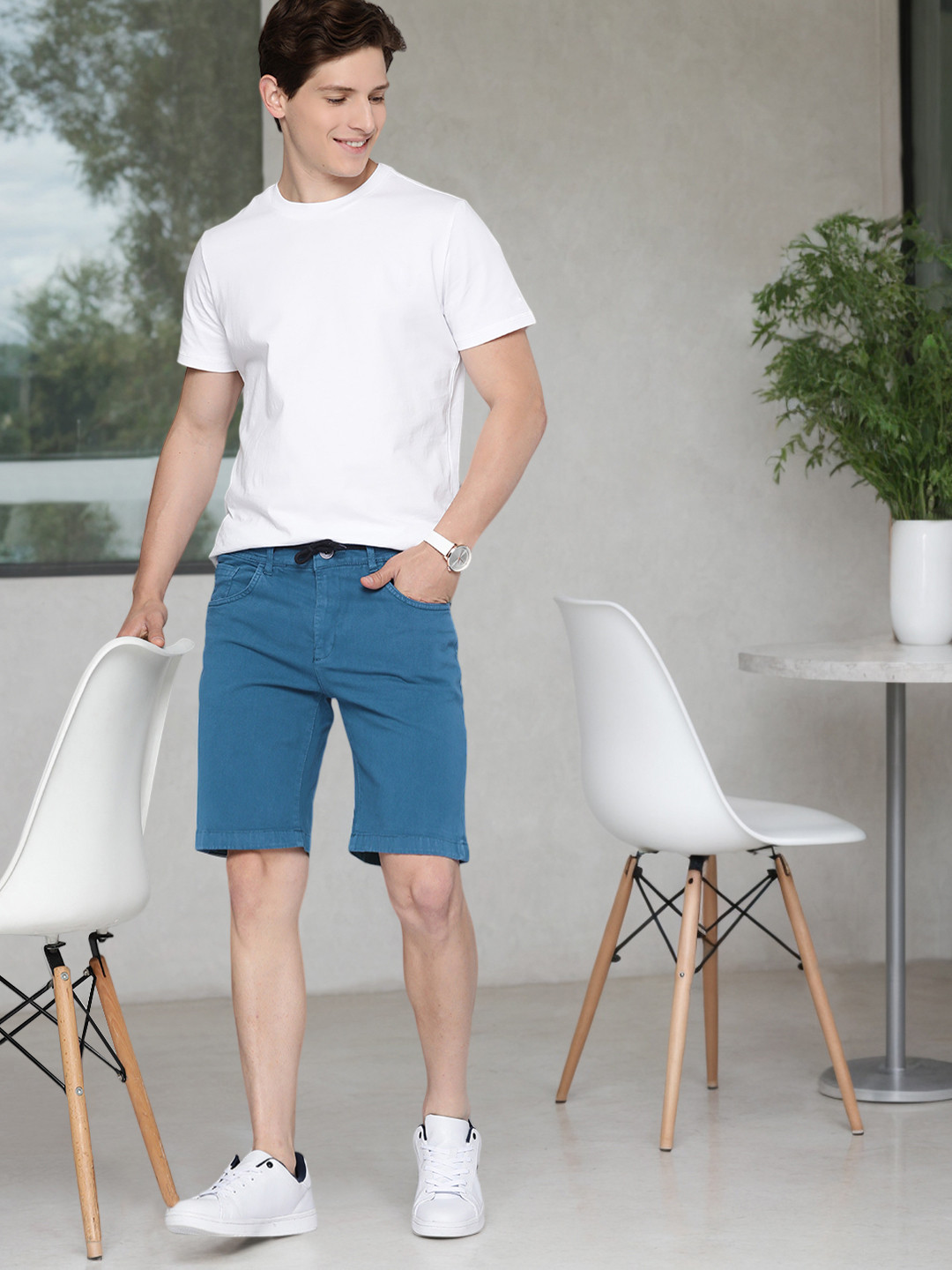 Mast & Harbour Men Teal Blue Solid Denim Shorts