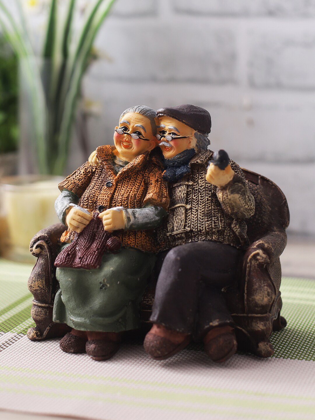 CraftVatika Romantic Love Couple Dada Dadi Miniature Brown Polyresin Glossy Living Room Small Showpiece - 5.5 Inches