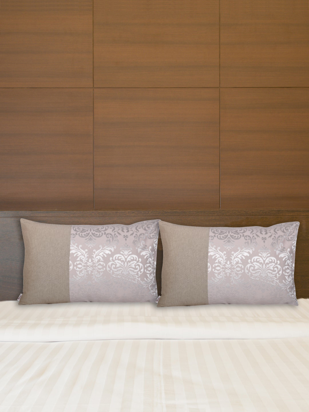 Home Silver-Coloured & Beige Jacquard Pillow Cover