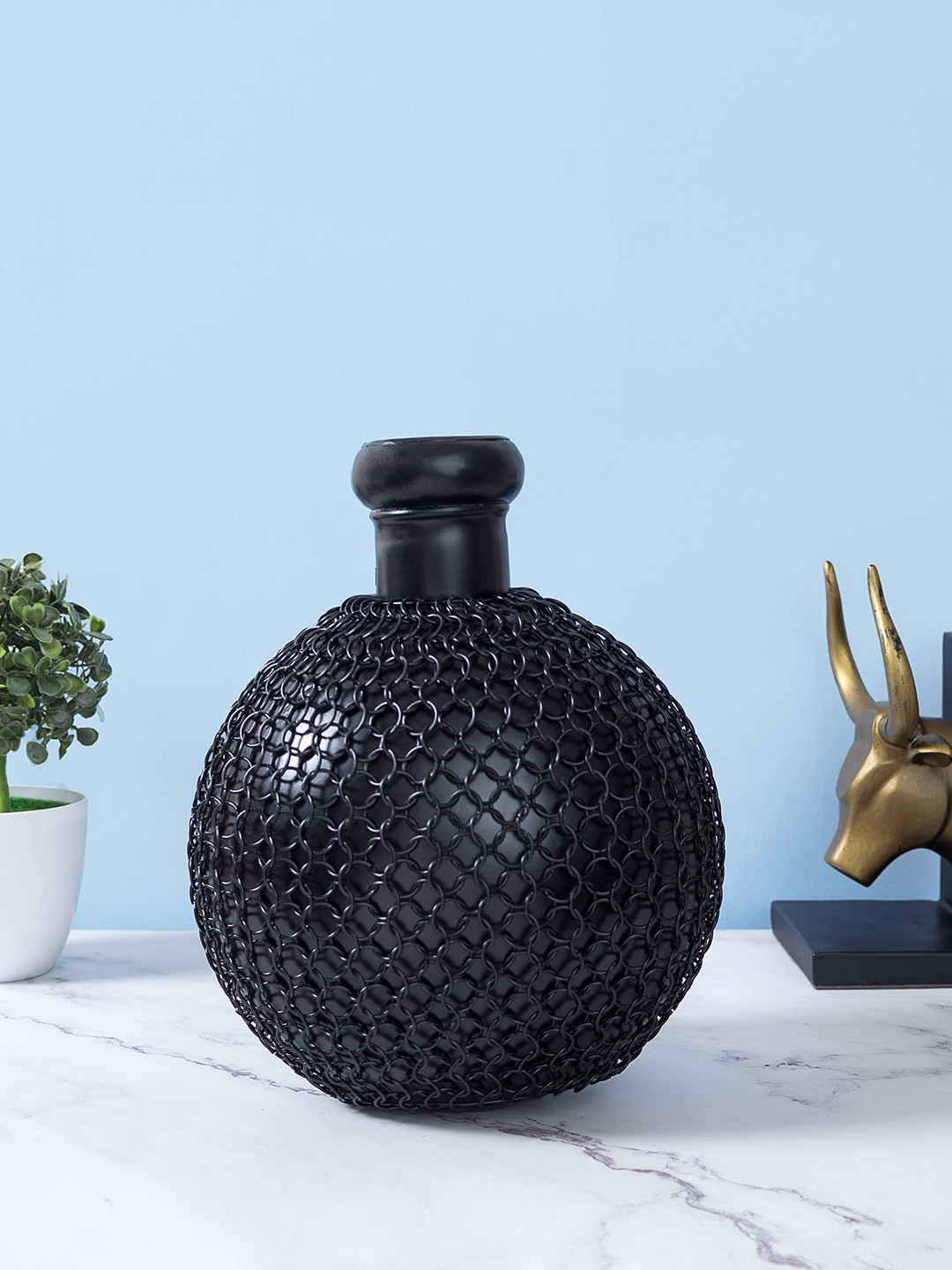 Golden Peacock Black Woven Design Metal Grid Black Vase