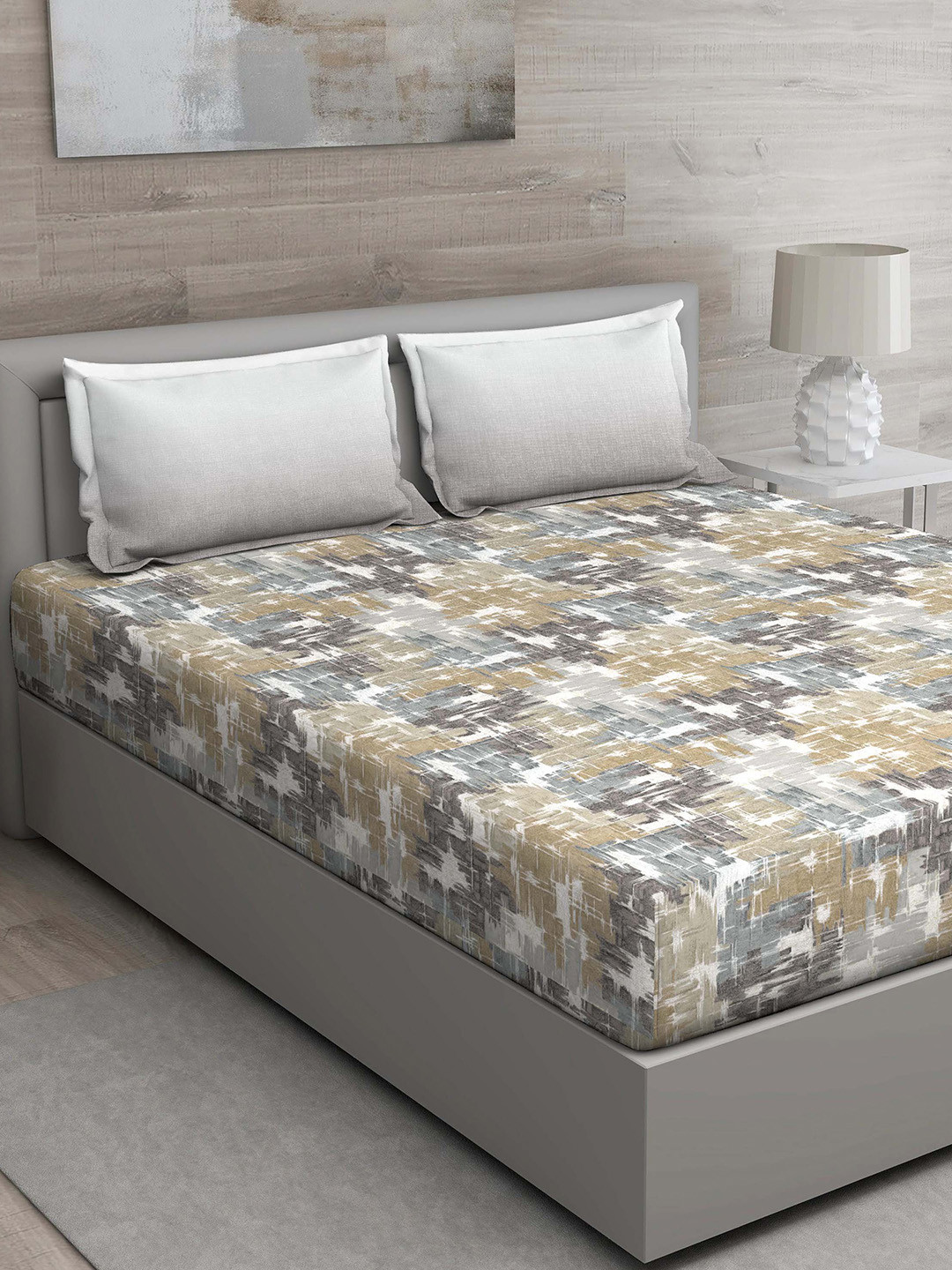 GM Regal White Abstract Cotton 144 TC King Bedsheet with 2 Pillow Covers-90 x 108 inches