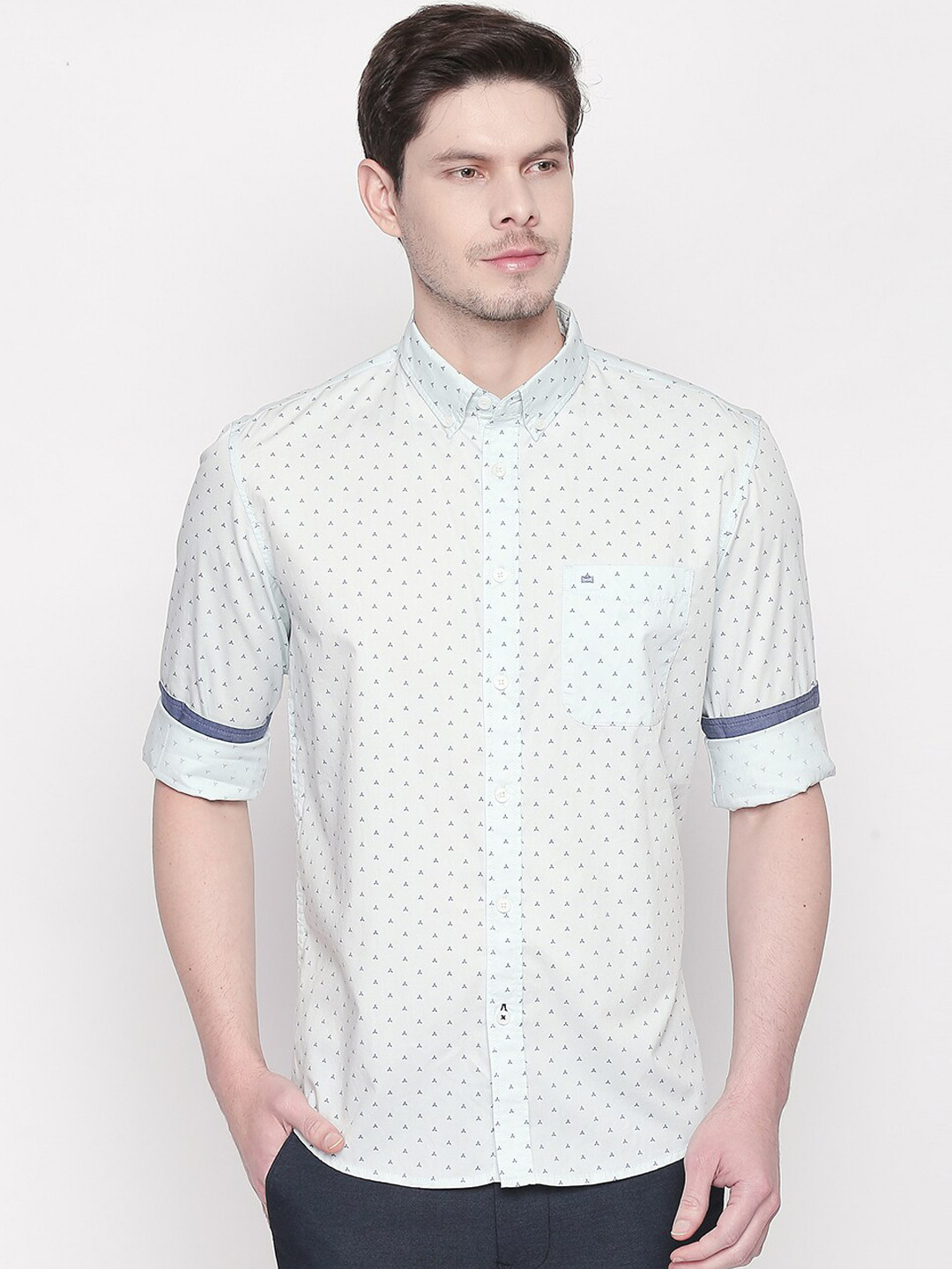 Basics Men Green Slim Fit Printed Casual Shirt