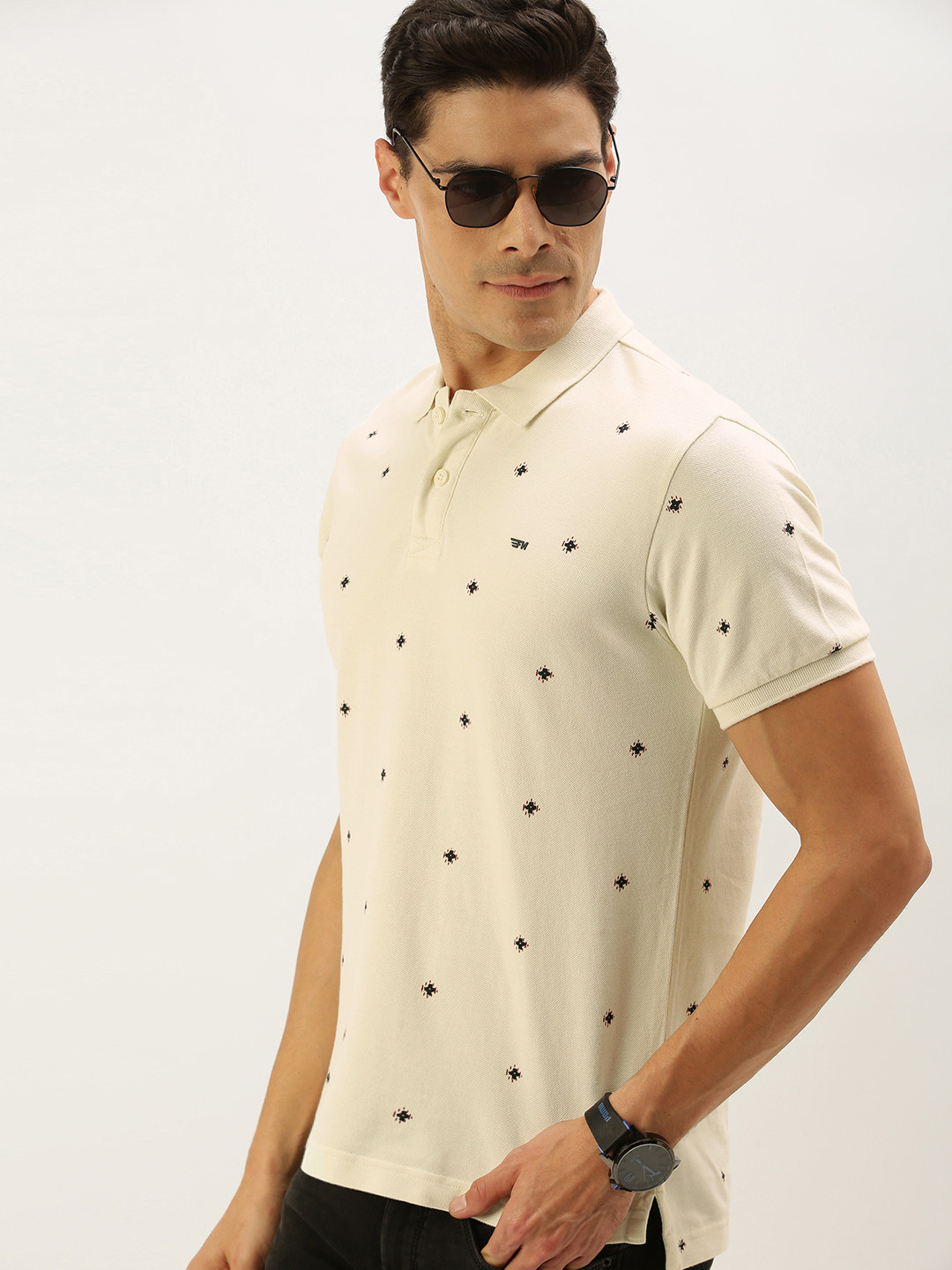 Flying Machine Men Off White & Black Printed Polo Collar T-shirt