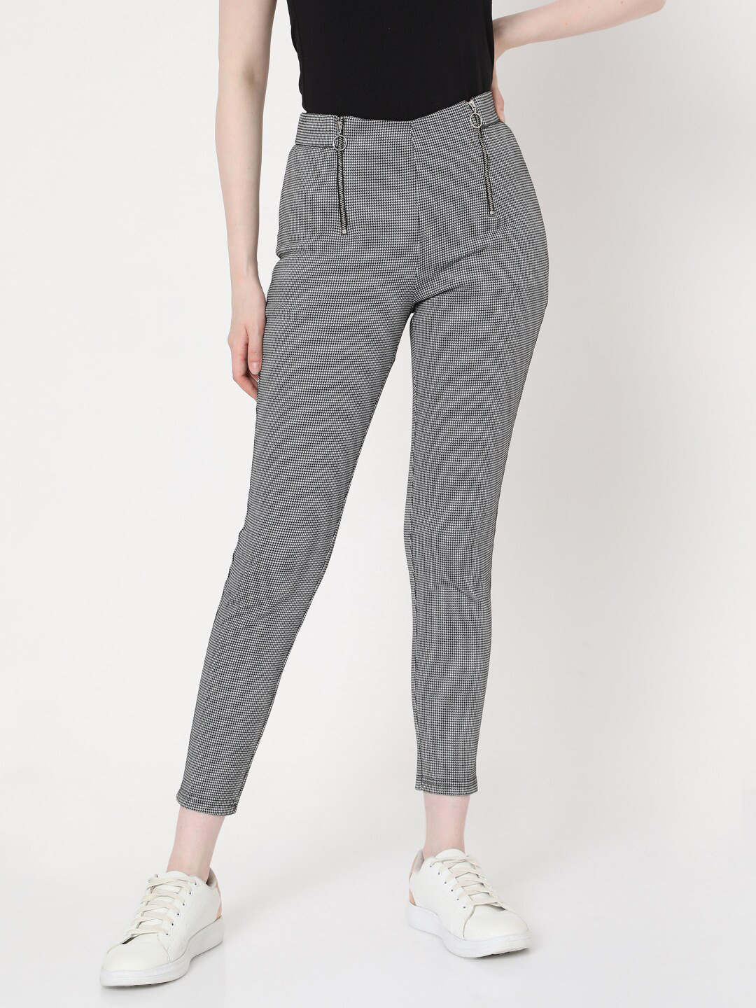 Vero Moda Women Black & White Checked Jeggings