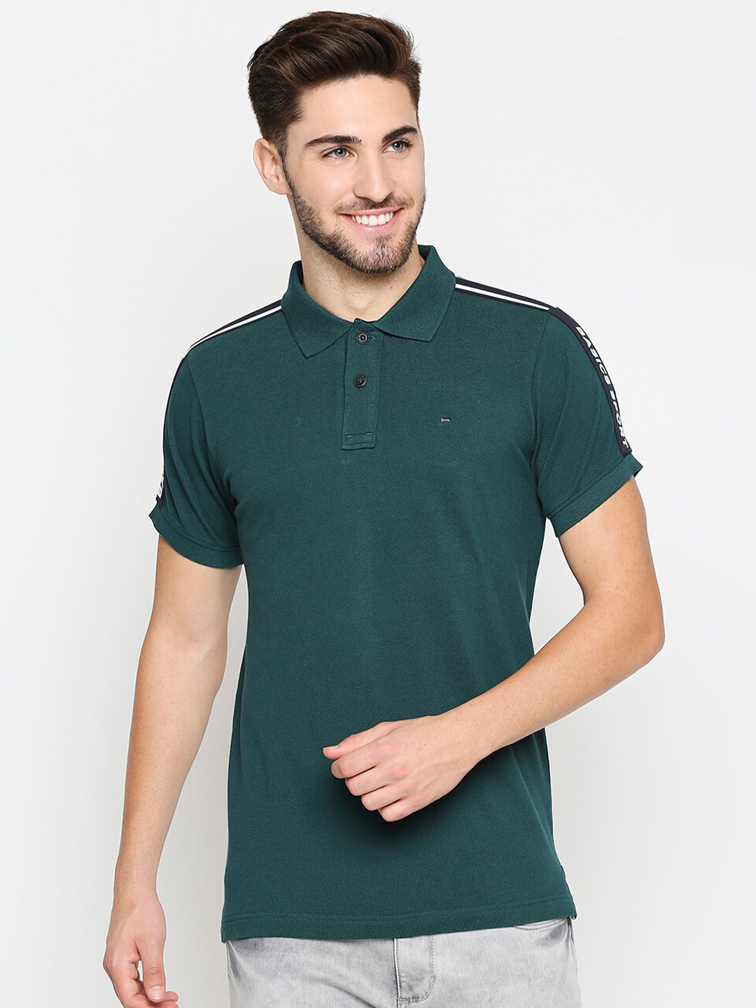 Basics Men Green Polo Collar Muscle Fit Pure Cotton T-shirt