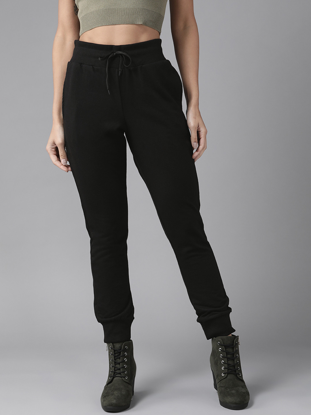 Roadster Women Black Solid Joggers