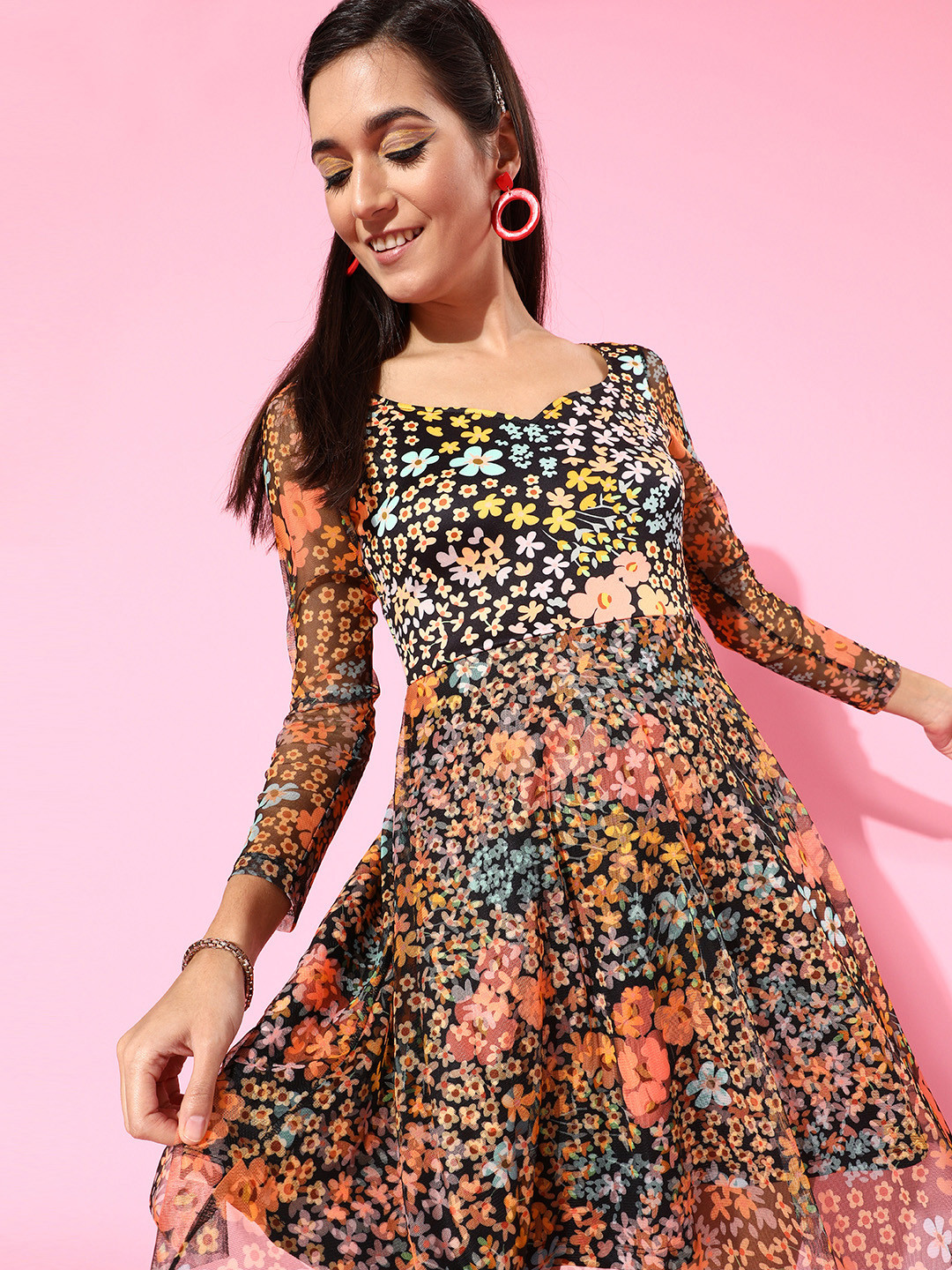 KASSUALLY Women Striking Multi Floral Sweetheart Neck Dress